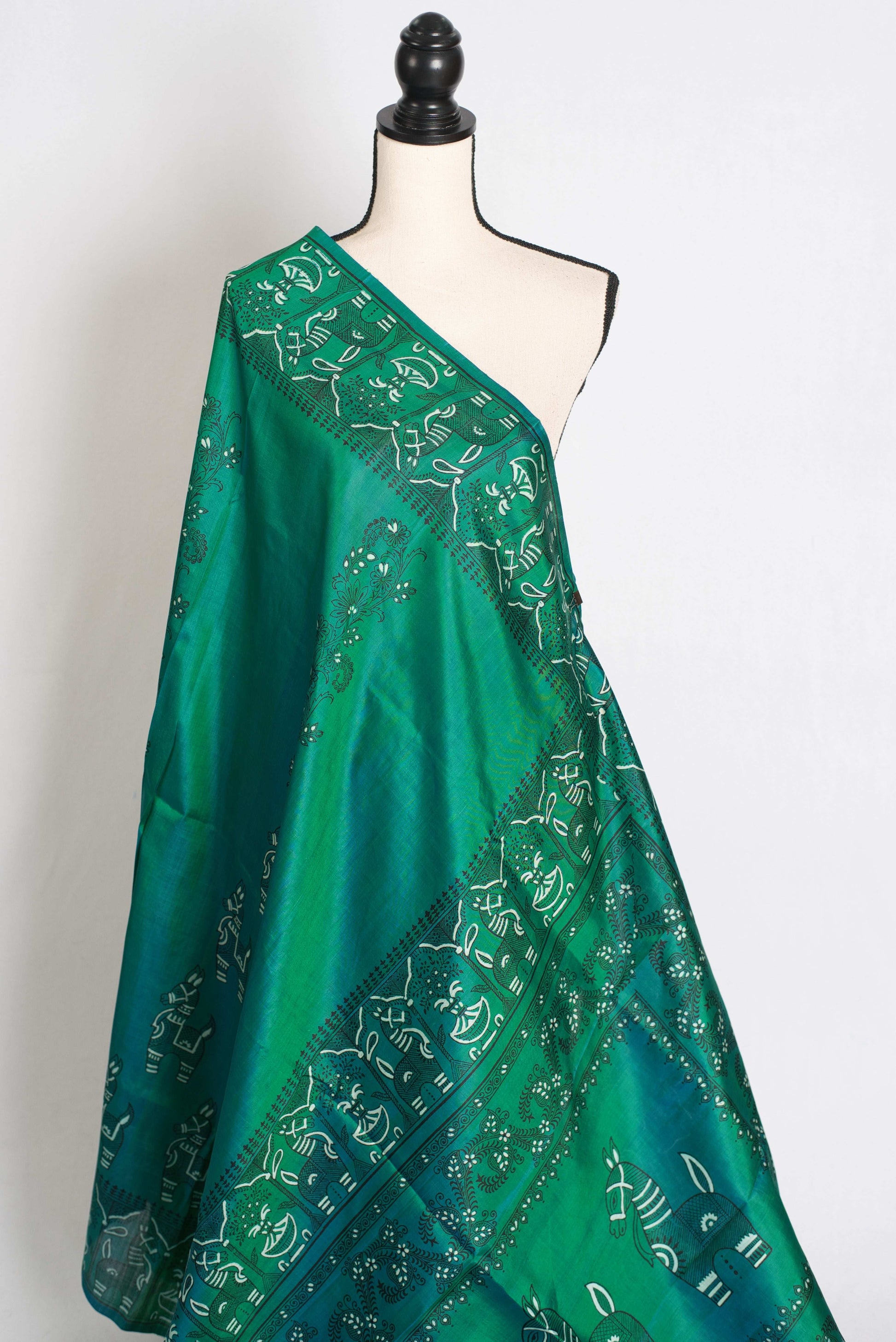 Bimala : Silk Mark Certified Green Bishnupur Katan Silk Printed Baluchari Saree image 4