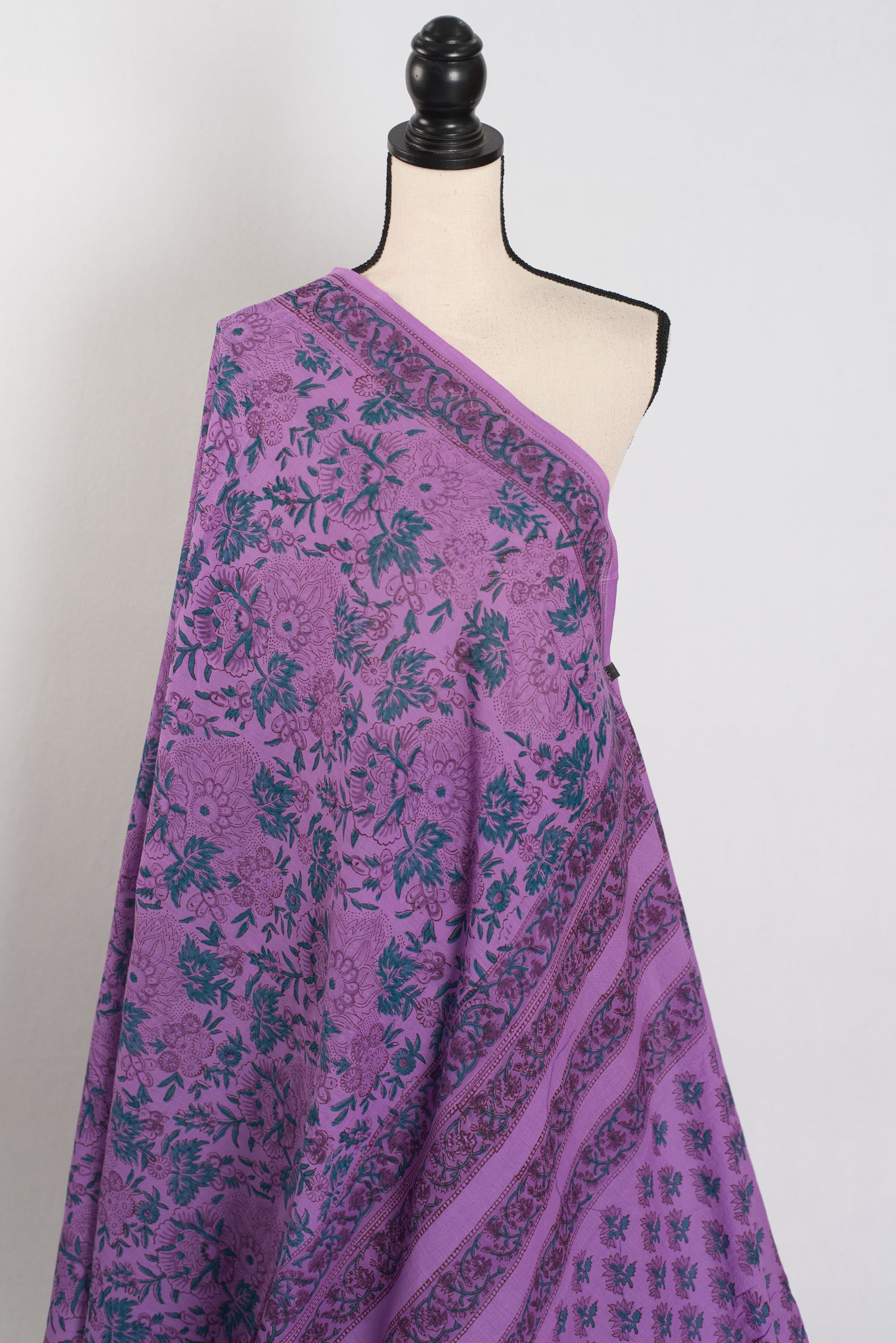 Archana: Mauve Kalamkari Printed Mulmul Cotton Saree | Elegant Ethnic Wear image 3