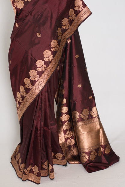 Rosa | Coffee Brown Pure Silk Banarasi Saree | Handwoven Gold Zari Rose Motifs image 6