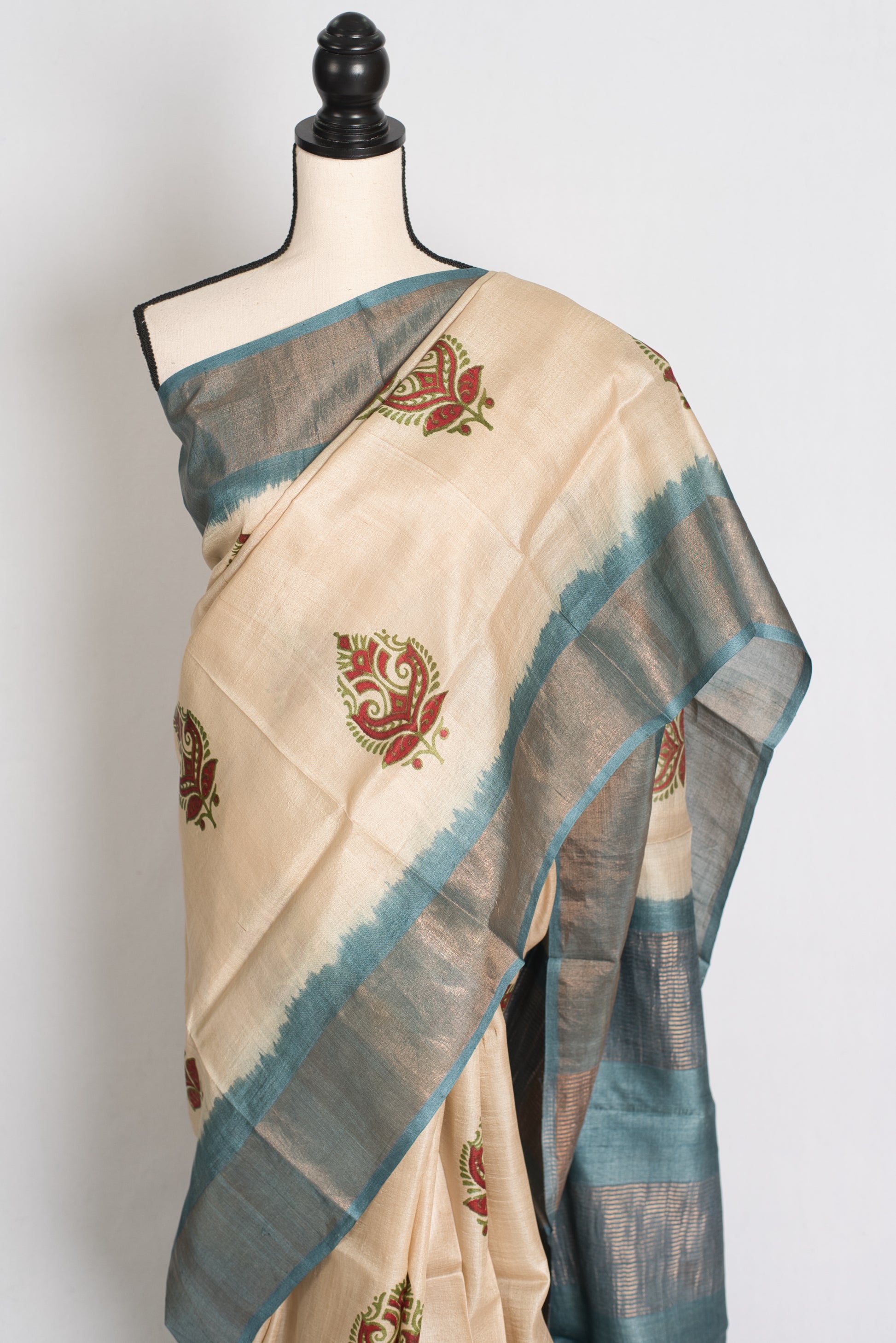 Bristy: Hand Block Printed Tussar Silk Saree in Cream and Grey image 6