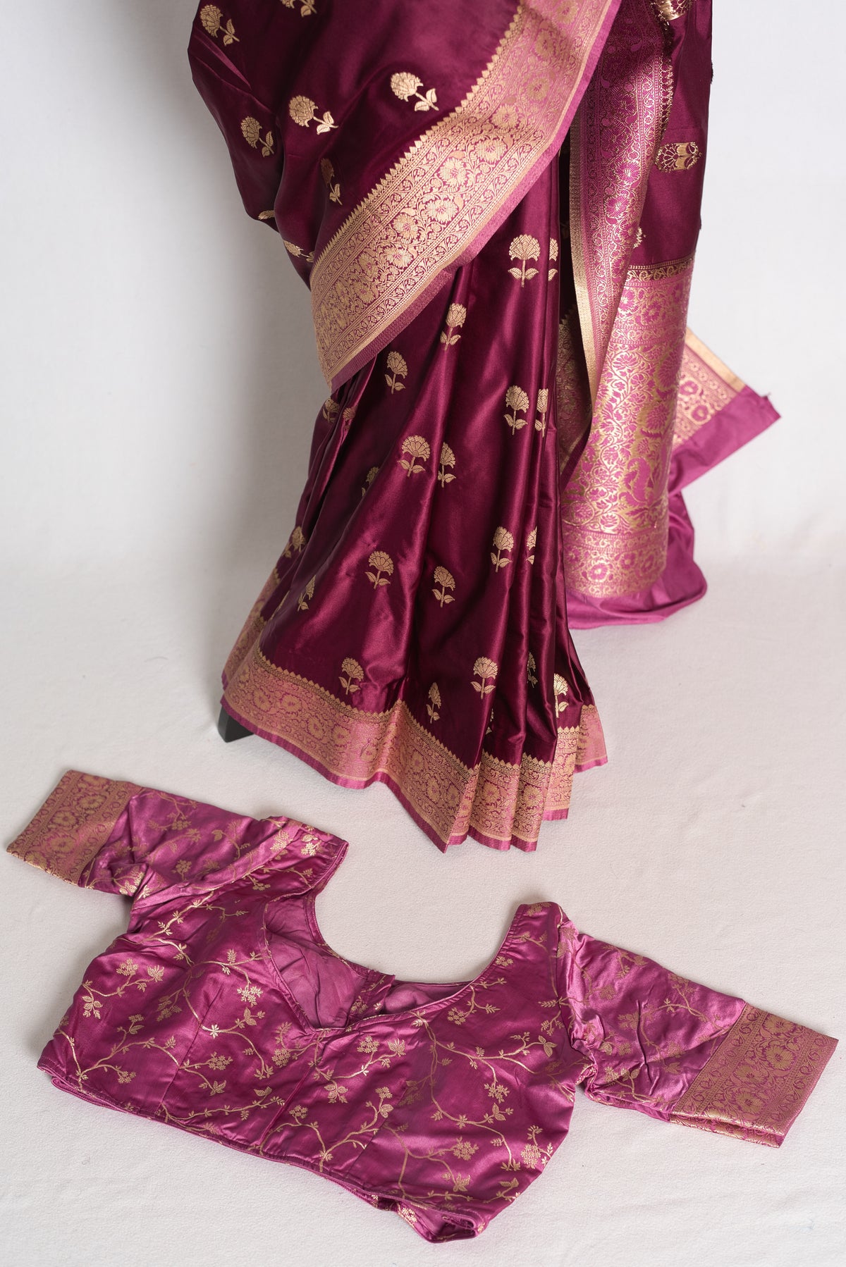 Ritaja : Deep Wine and Pink Semi Mashru Banarasi Silk Saree with 42 Size Blouse image 2