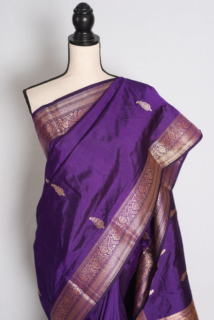 Uma: Purple and Gold Lightweight Katan Banarasi Silk Saree with Blouse Piece image 3