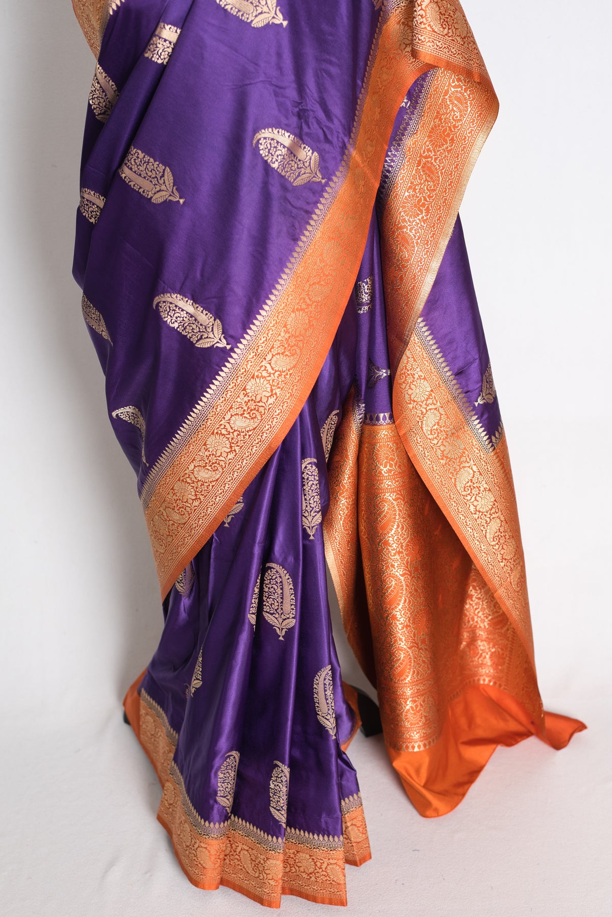 Bani: Purple and Orange Semi Mashru Banarasi Silk Saree with 36 Size Blouse image 7