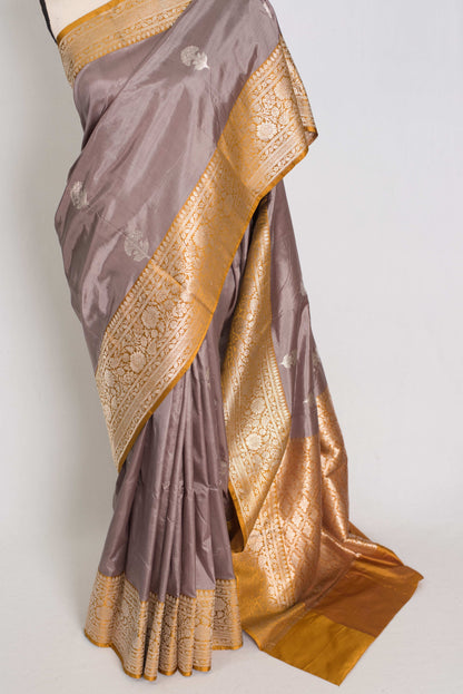 Basuri : Certified Silk Banarasi Saree in English Brown with Silver Zari image 5