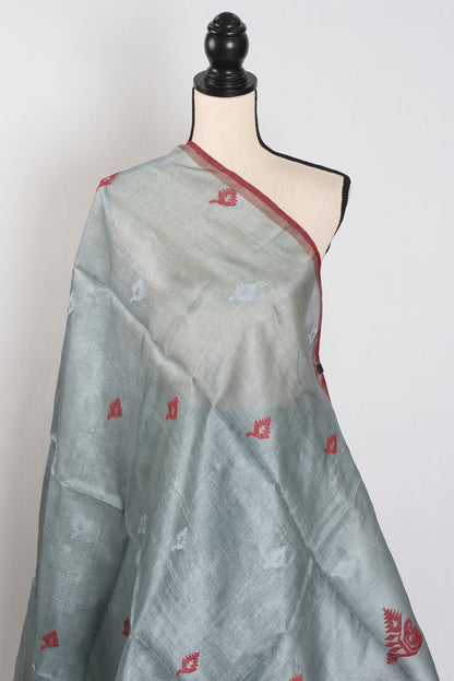 Benu: Grey & Red Bengal Tussar Silk Saree | Intricate Jamdani Weaving image 4