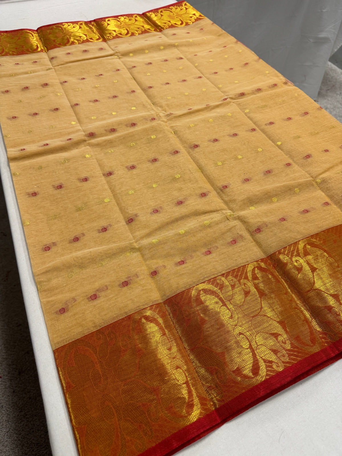 Beige and Red Tant saree — view