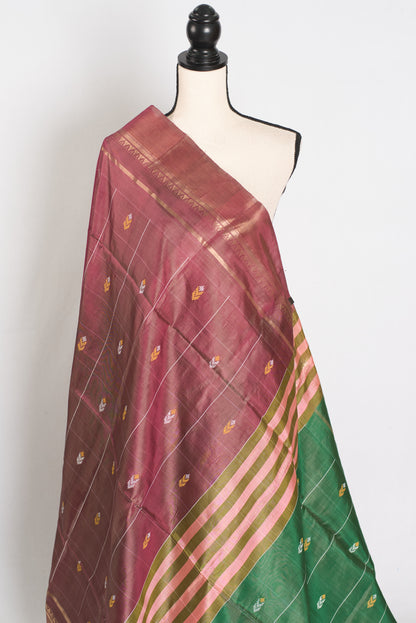 Basanti : Bishnupur Katan Silk Checks Kalakshetra Saree in Brown and Green image 4