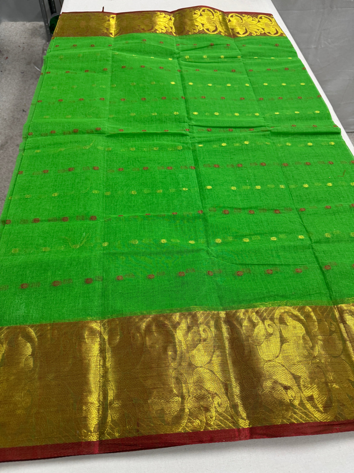 Parrot Green and Red Tant saree — view