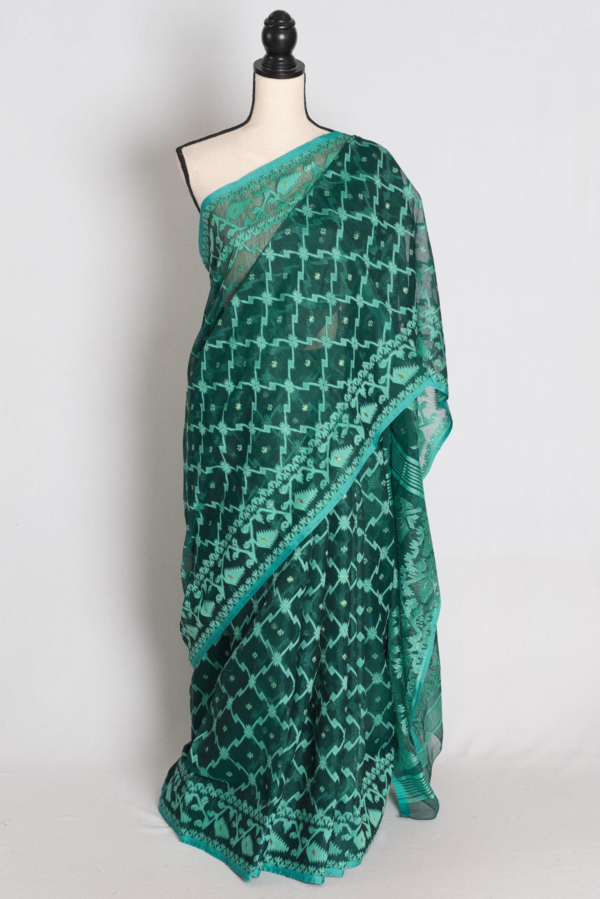 Siya : Emerald Green Soft Blended Cotton Jamdani Saree image 0