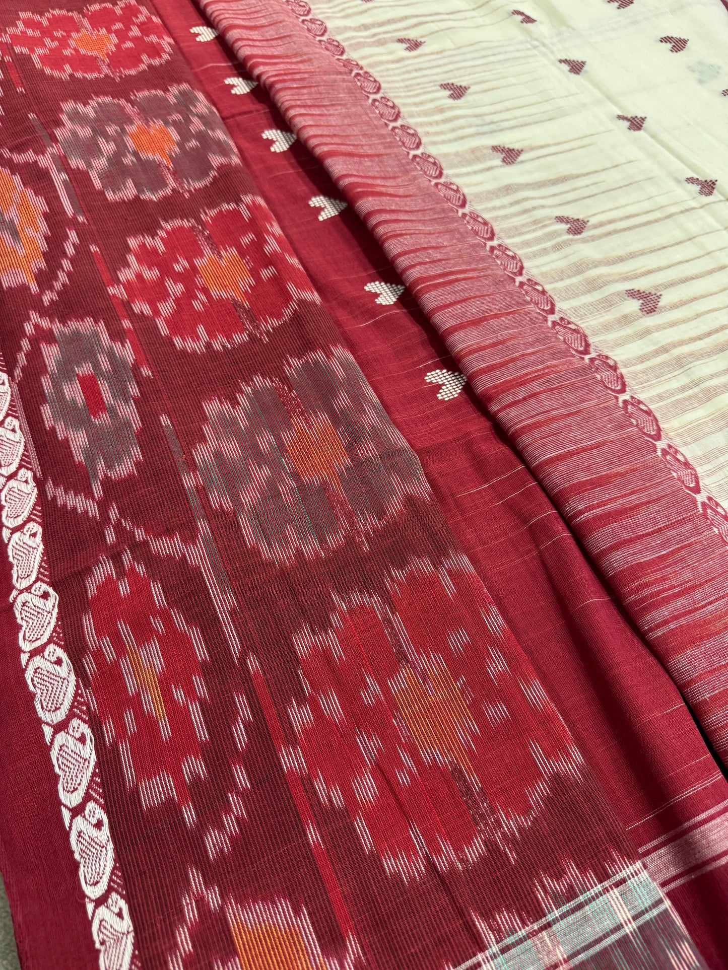 Pritha : Beige and Maroon Dhaniakhali Soft Cotton Saree with Kotki Border image 0