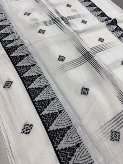 Maya : Off White and Black Soft Cotton Dhaniakhali Saree with Temple Border image 4