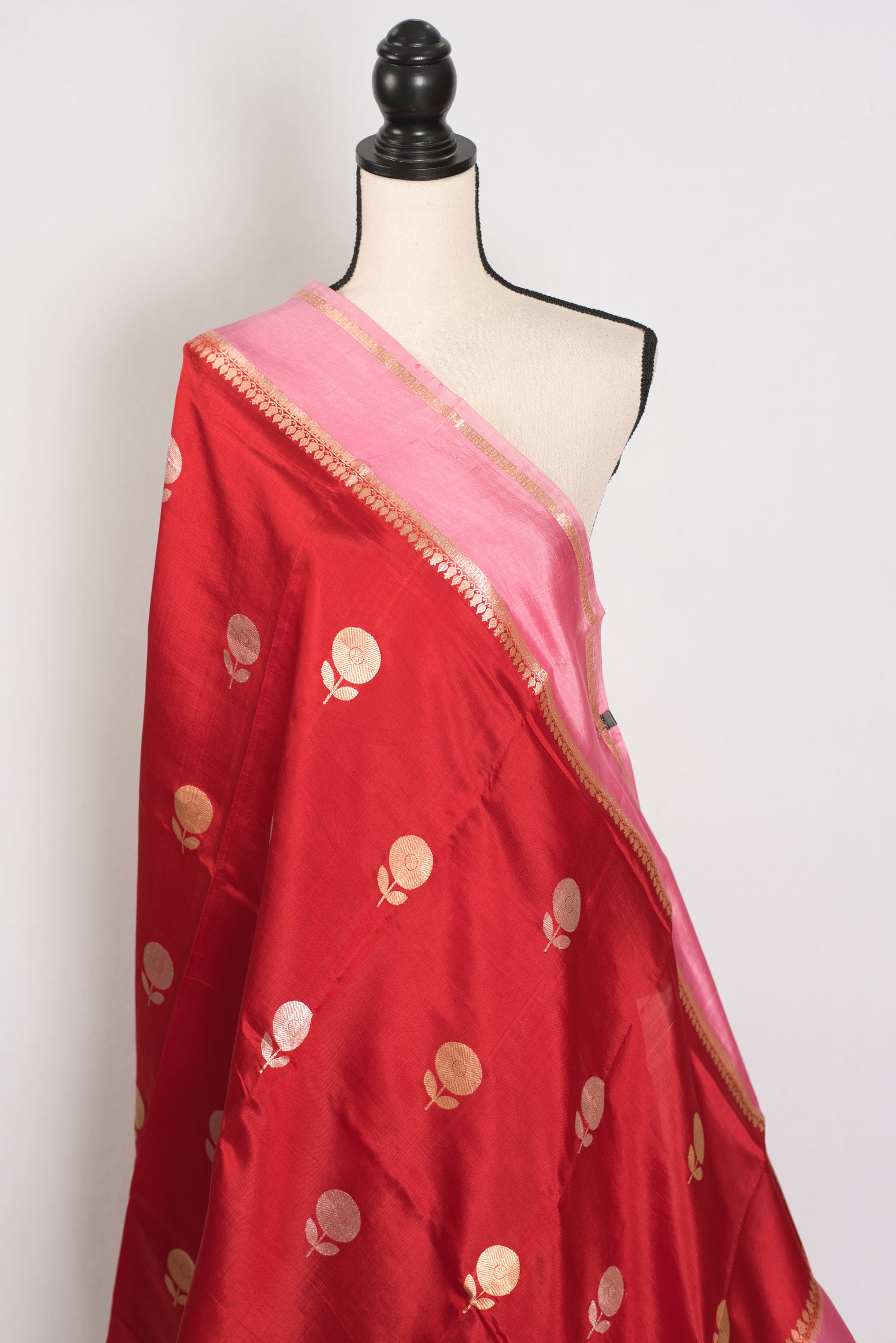 Roshni | Red & Pink Satin Katan Banarasi Silk Saree | Modern Floral Motifs image 4