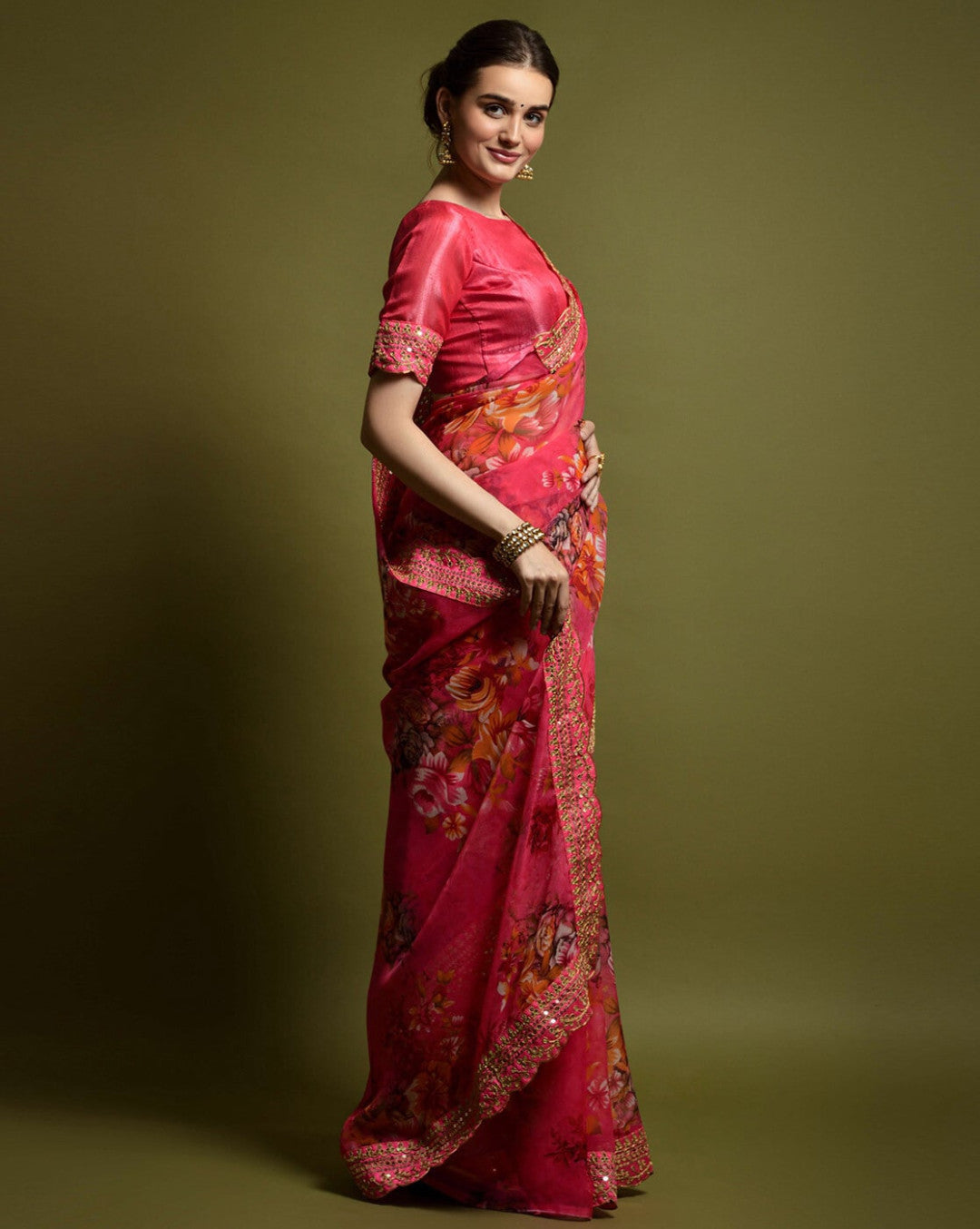 Designer Floral Georgette Partywear Saree in Pink.