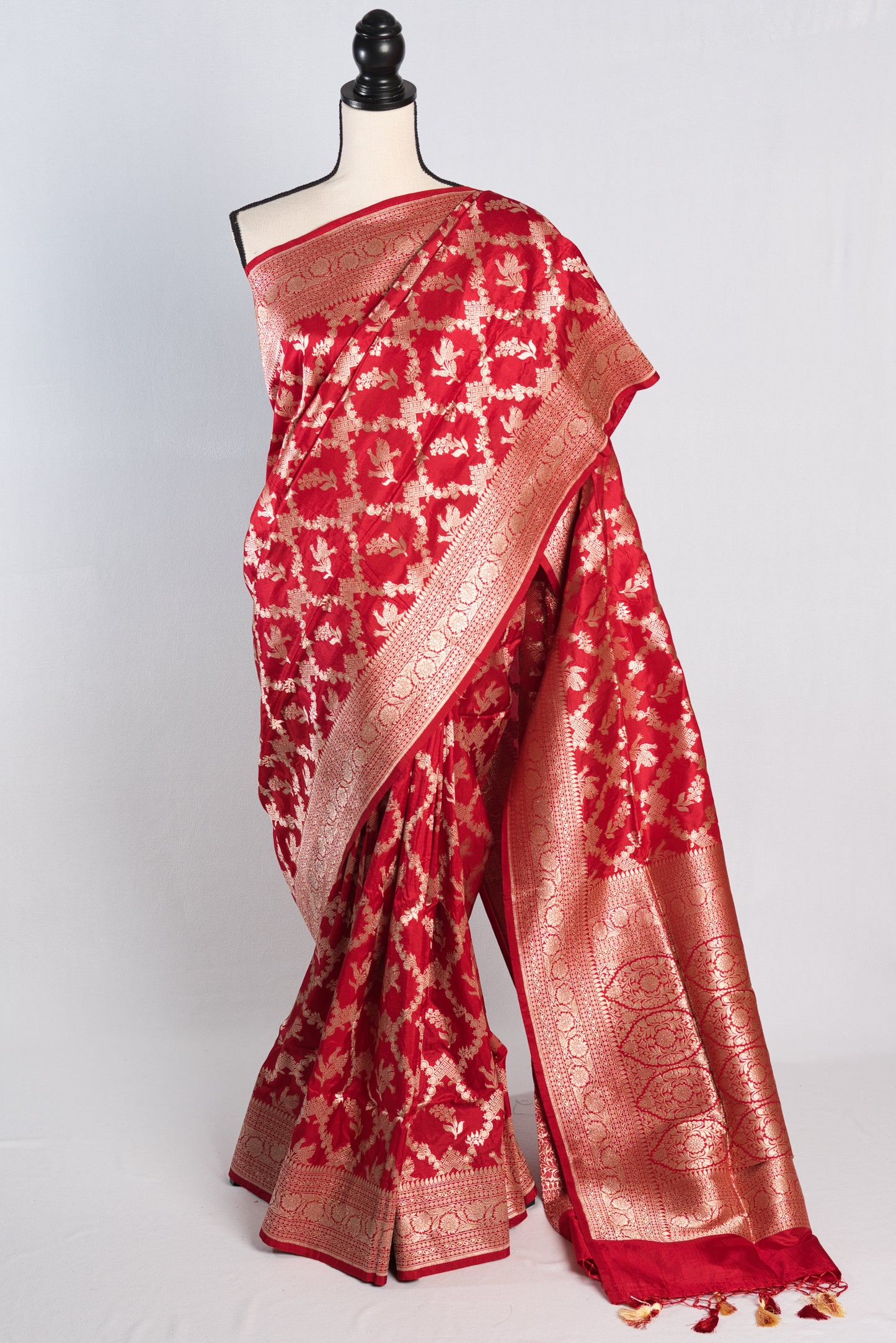 Silk Mark Certified Red Bridal Jangla Katan Banarasi Silk Saree