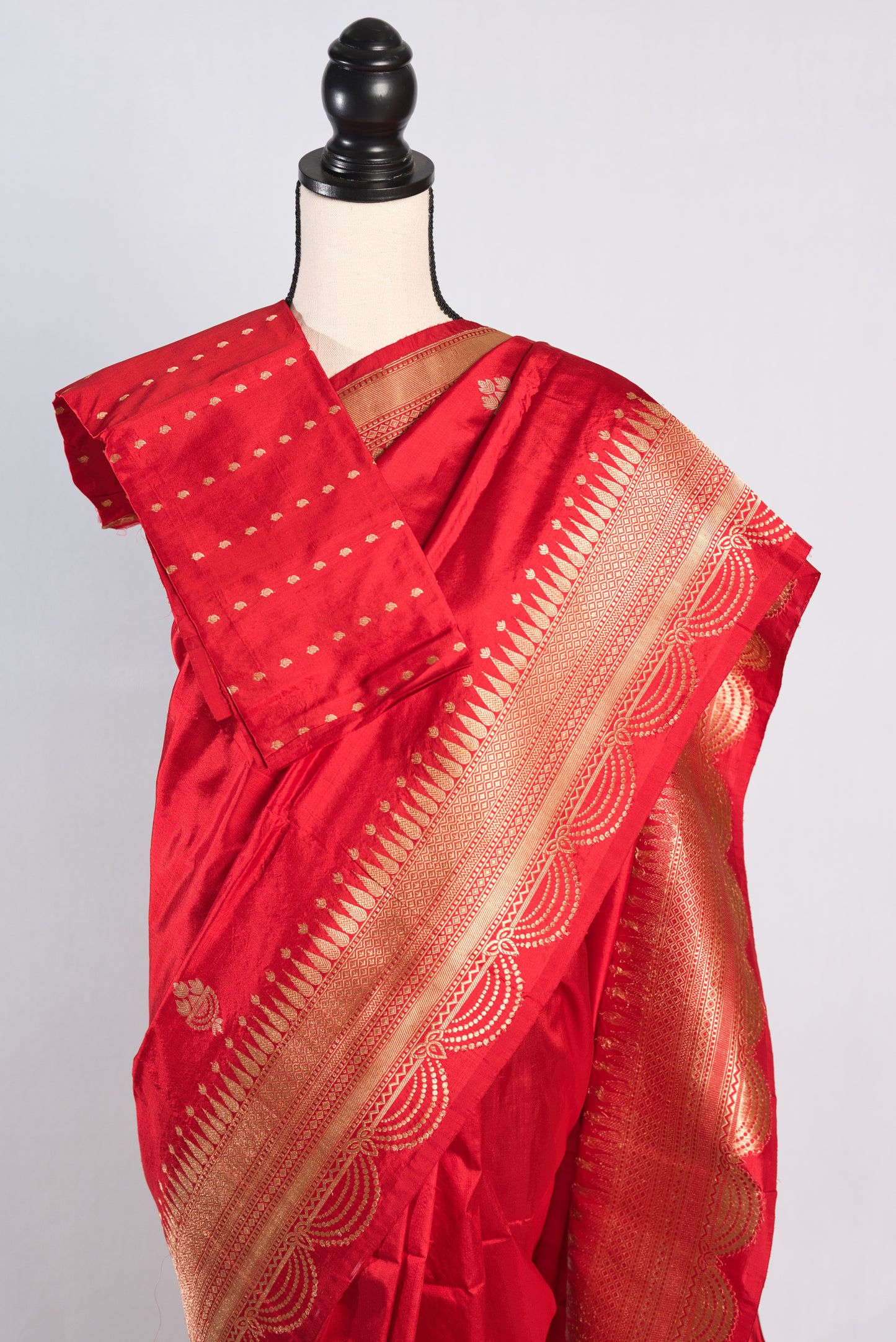 Silk Mark Certified Red Bridal Banarasi Silk Saree.