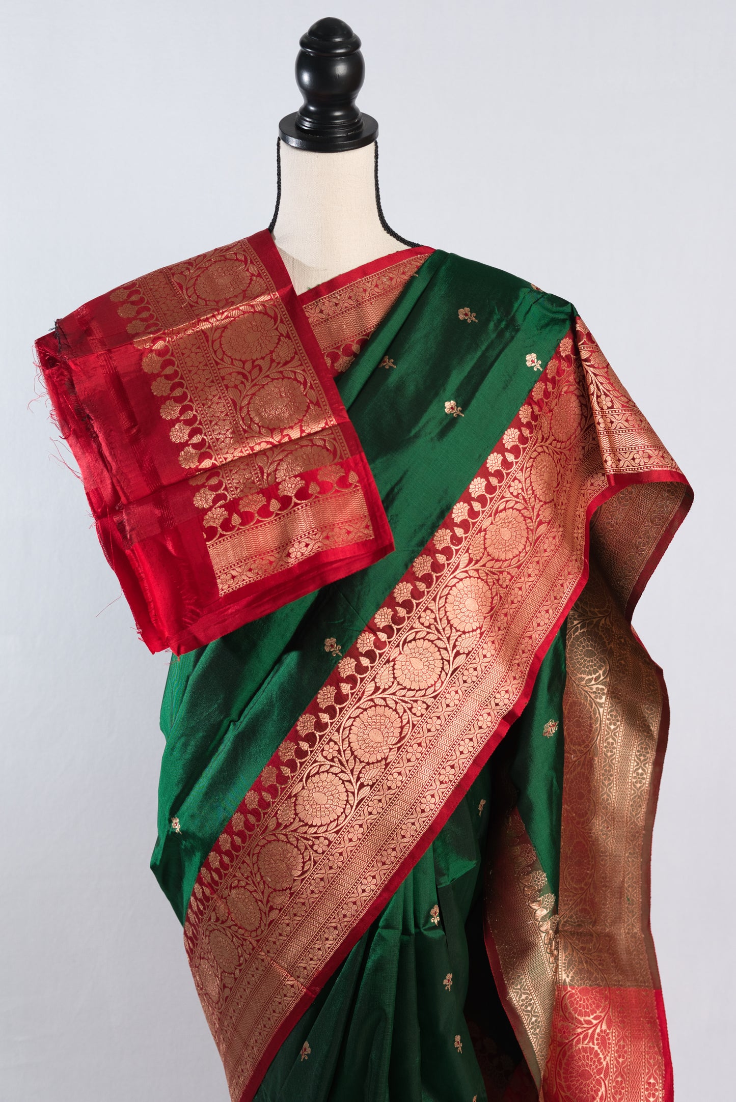 Silk Mark Certified Minakari Katan Banarasi Silk Saree.