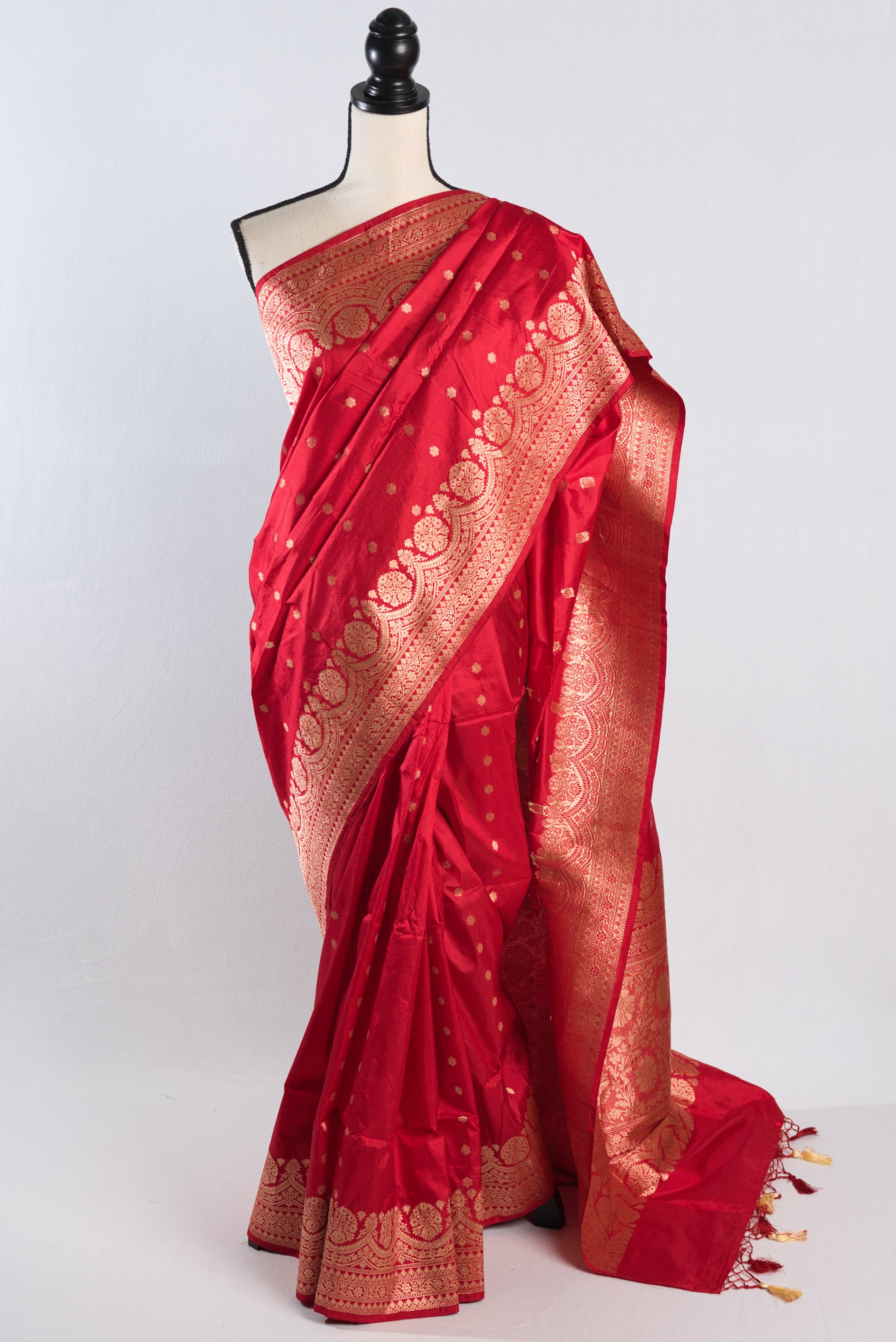 Silk Mark Certified Bridal Banarasi Silk Saree in Red and Gold.