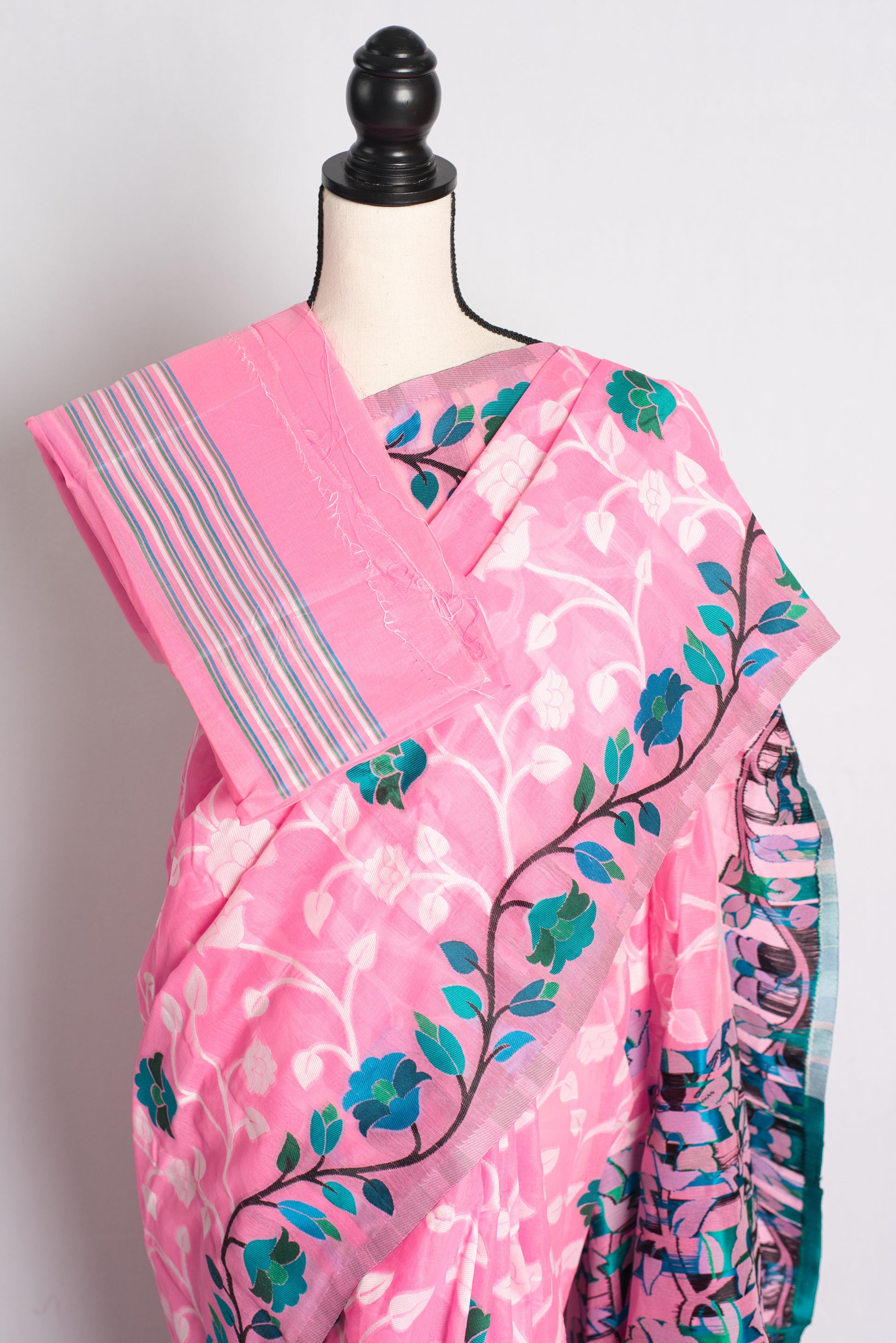 Soft Jamdani Saree in Pink and Blue