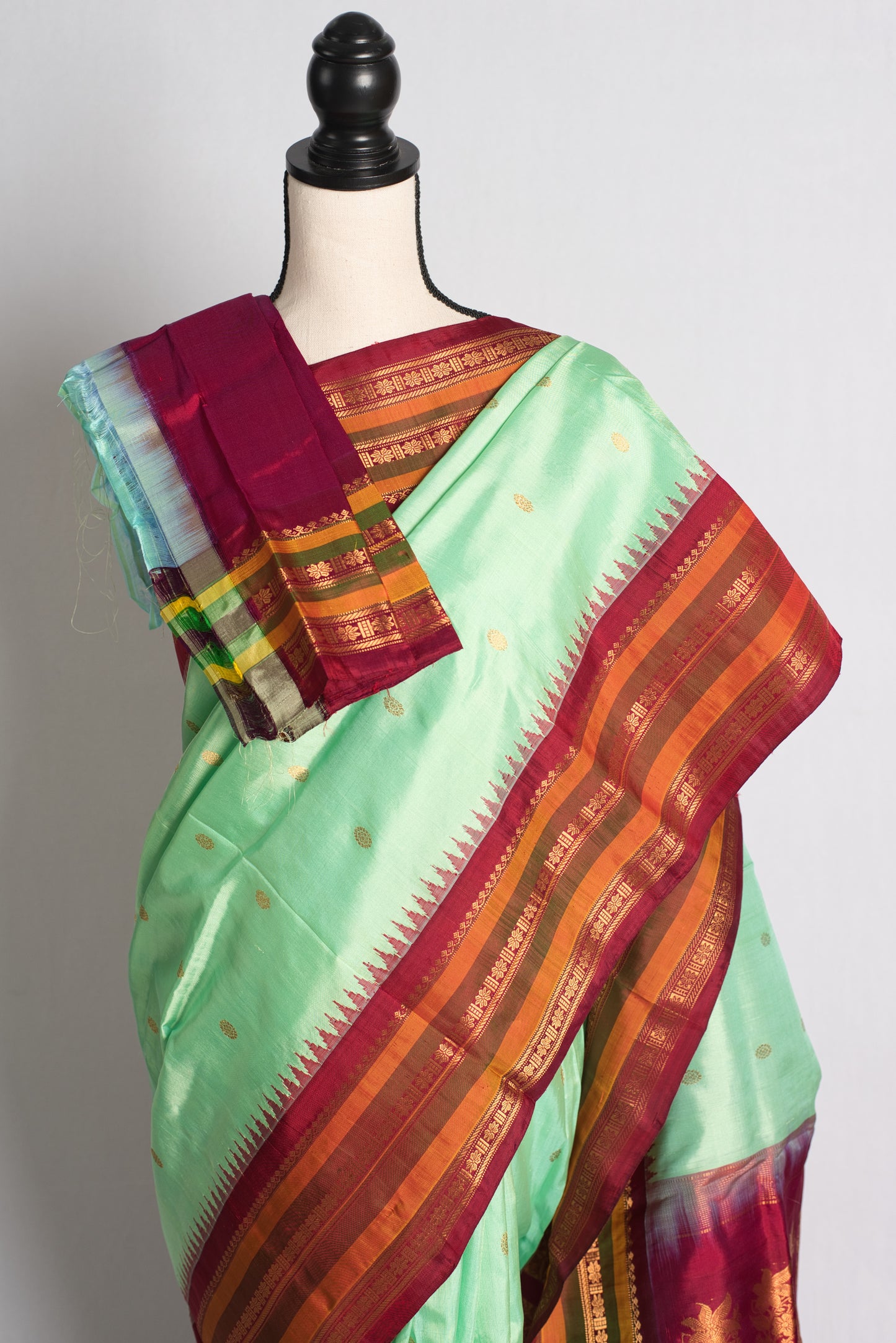 Silk Mark Certified Sea Green Kanji Gadwal Silk Saree