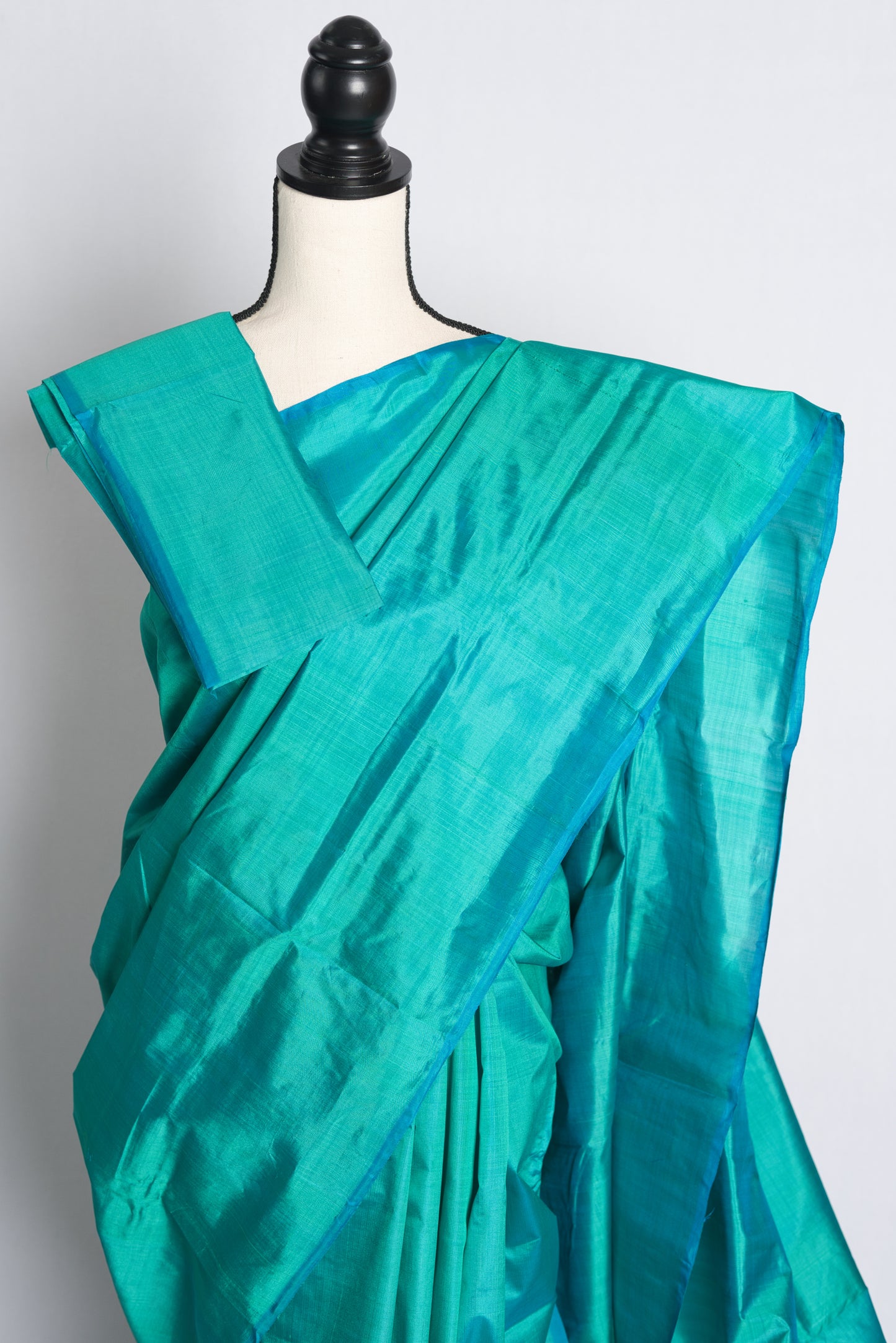 Silk Mark Certified Bishnupuri Katan Silk in Dual Shade of Greenish Blue