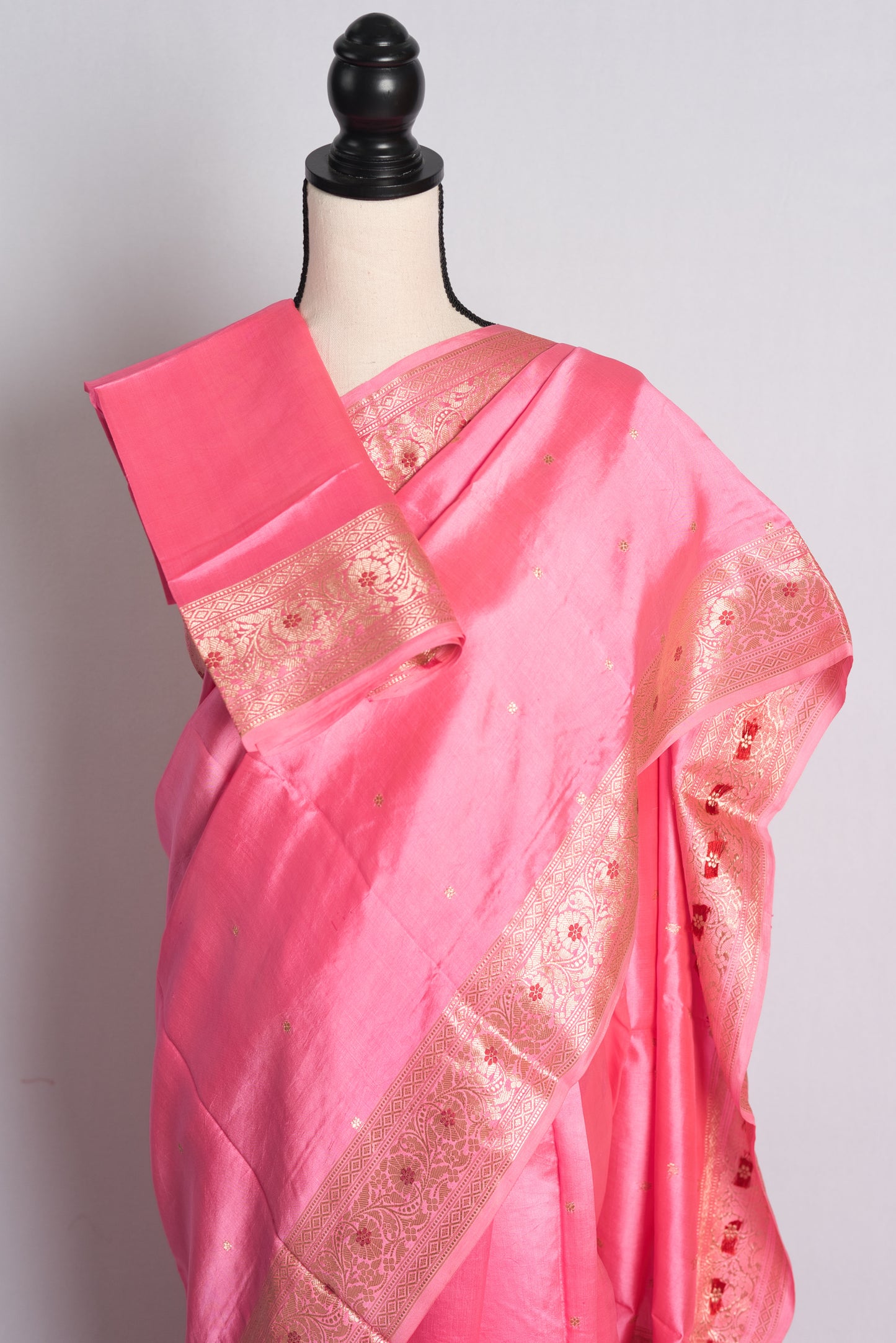 Silk Mark Certified Lightweight Banarasi Saree in Pink