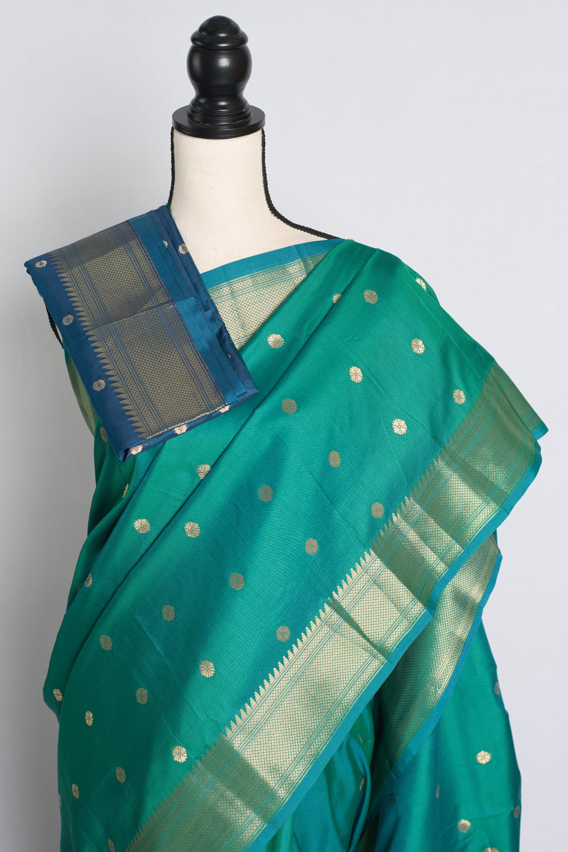 Blended Silk Paithani Saree in Rama Green and Gold.