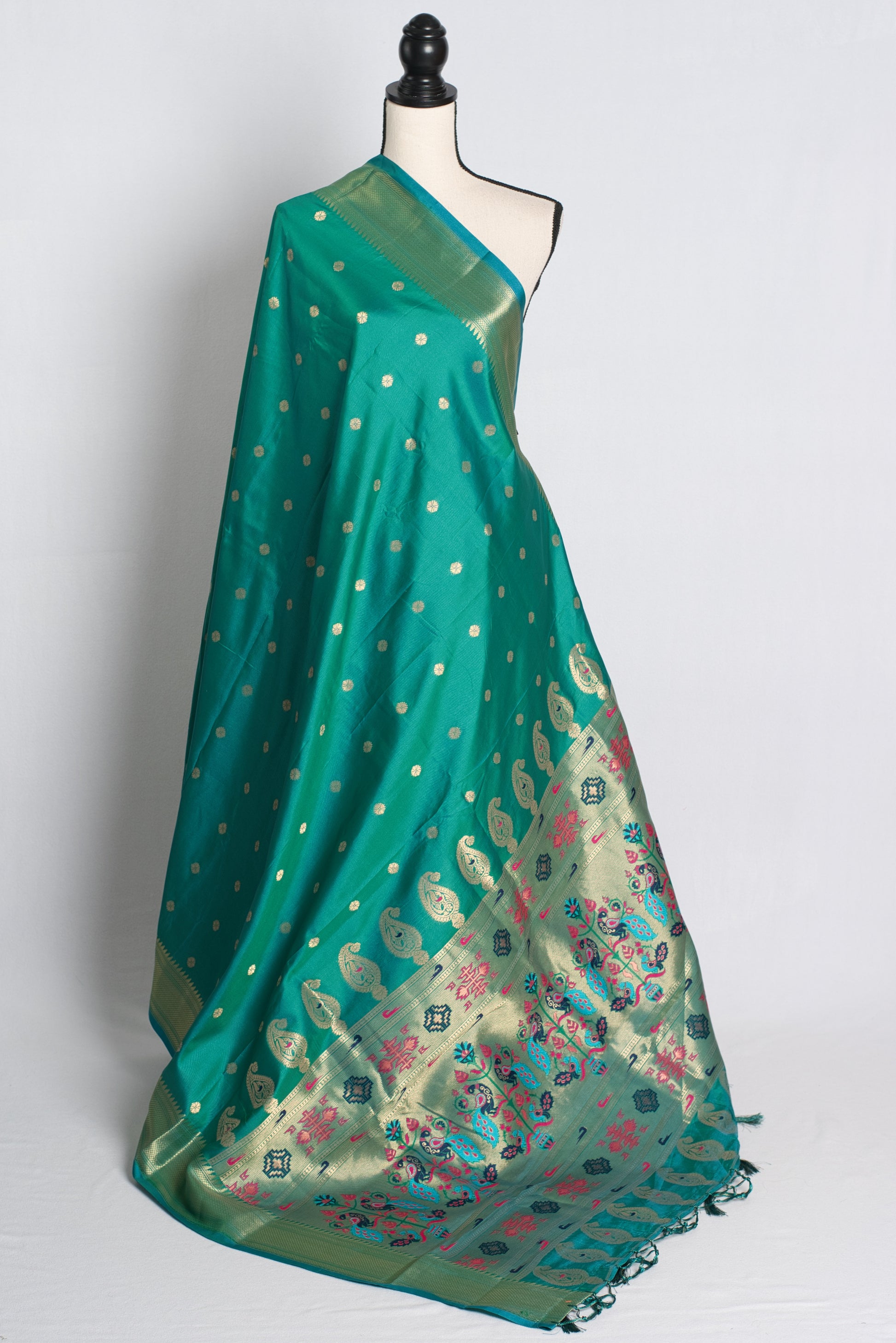 Blended Silk Paithani Saree in Rama Green and Gold.