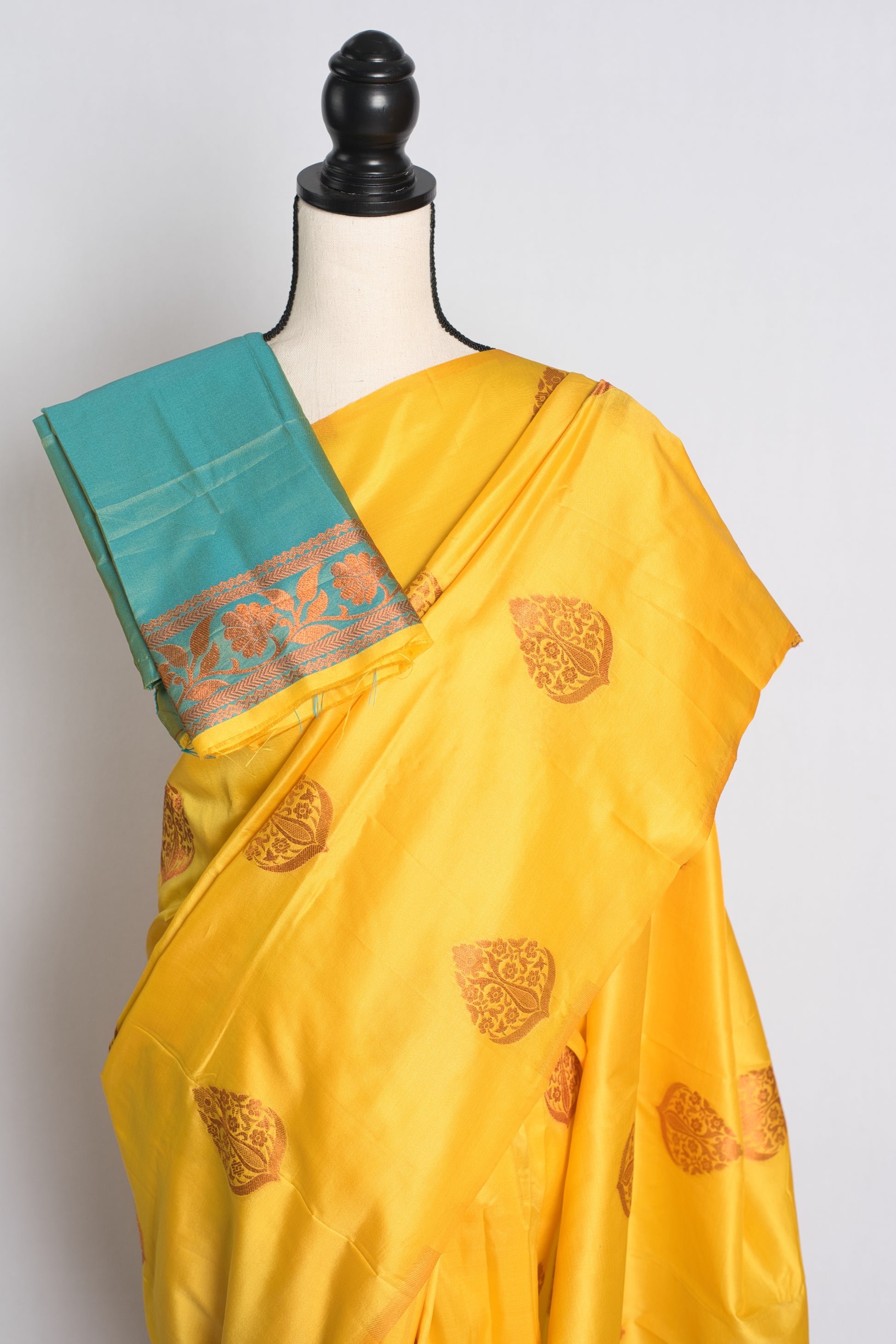 Blended Silk Kanchipuram Saree in Bright Yellow.