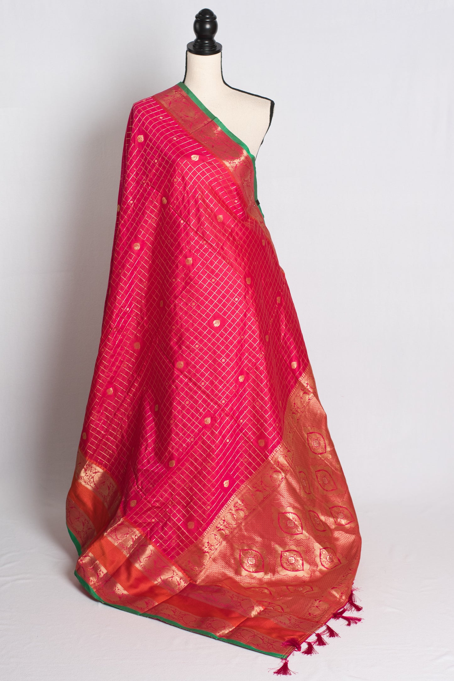 Blended Silk Banarasi Saree in Rani Pink and Orange.