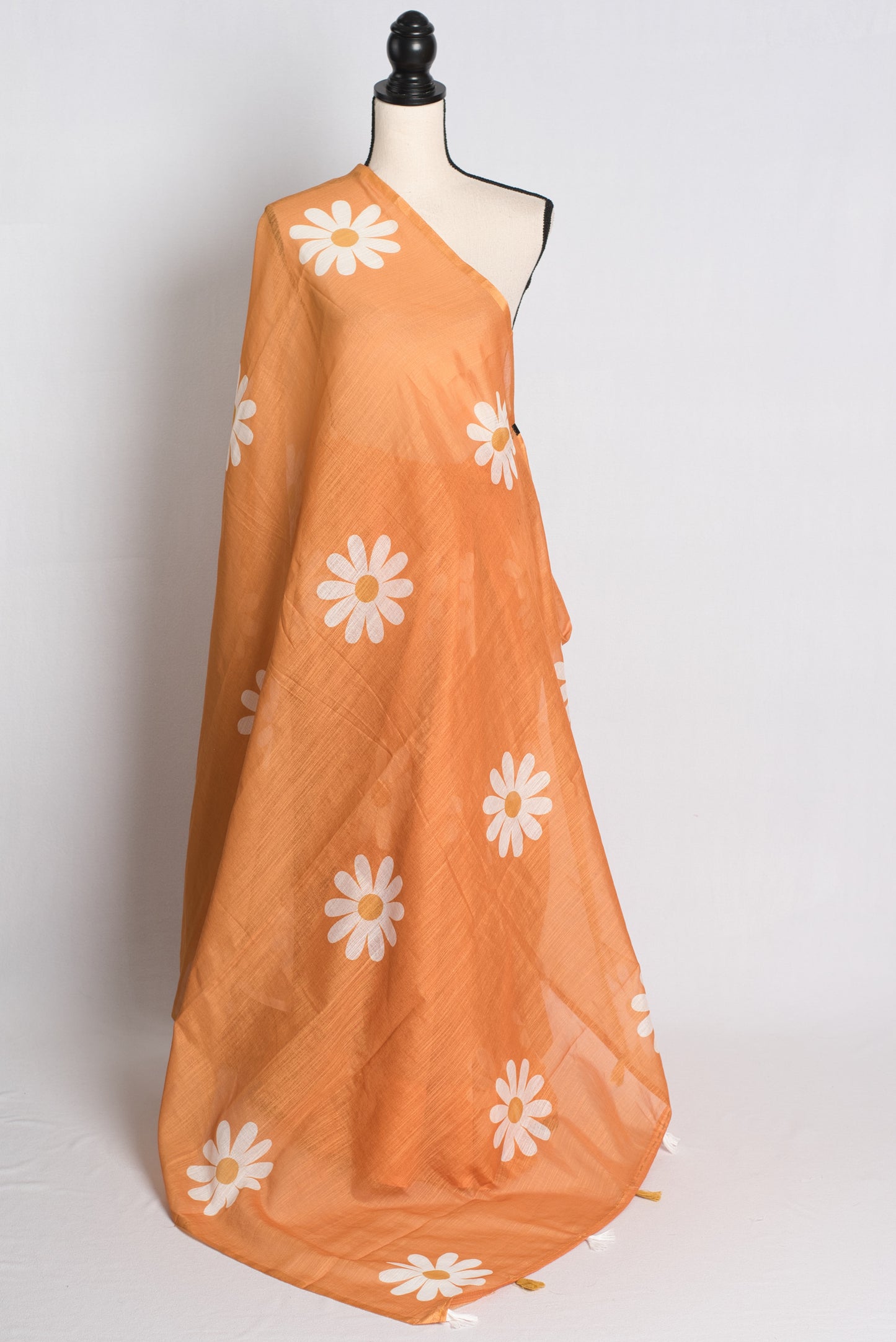 Contemporary Floral Printed Blended Soft Linen Cotton Saree.