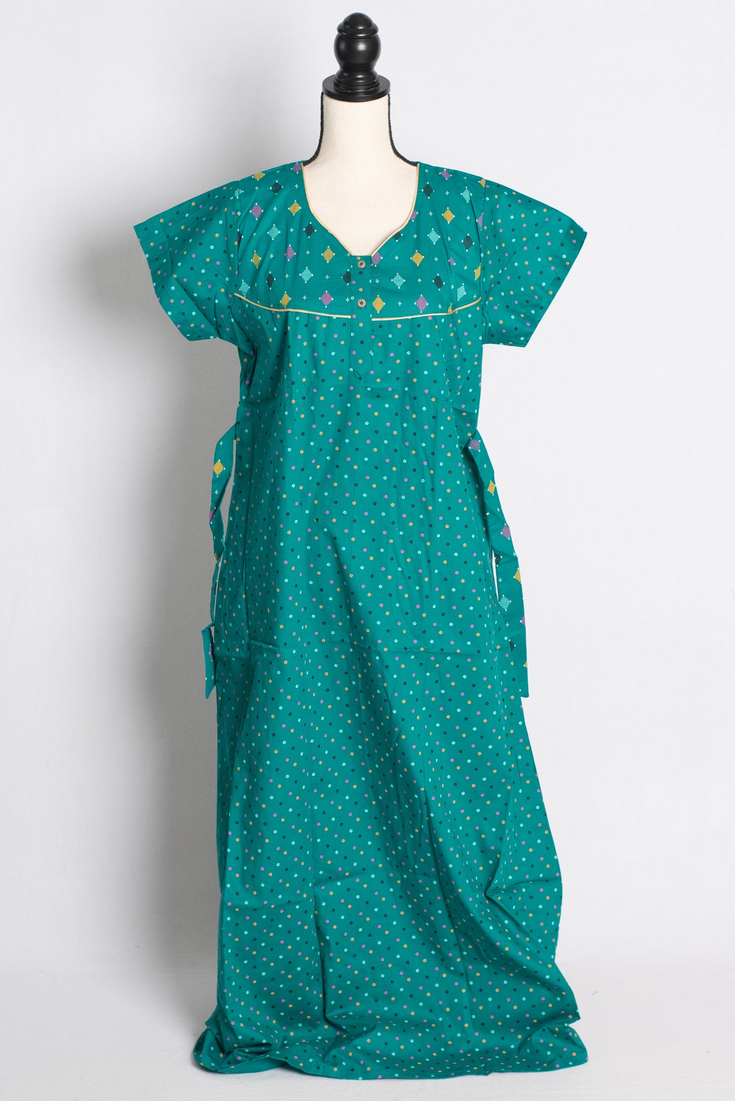 Rama Green Polka Dot Pure Cotton Indian Women Nighty.