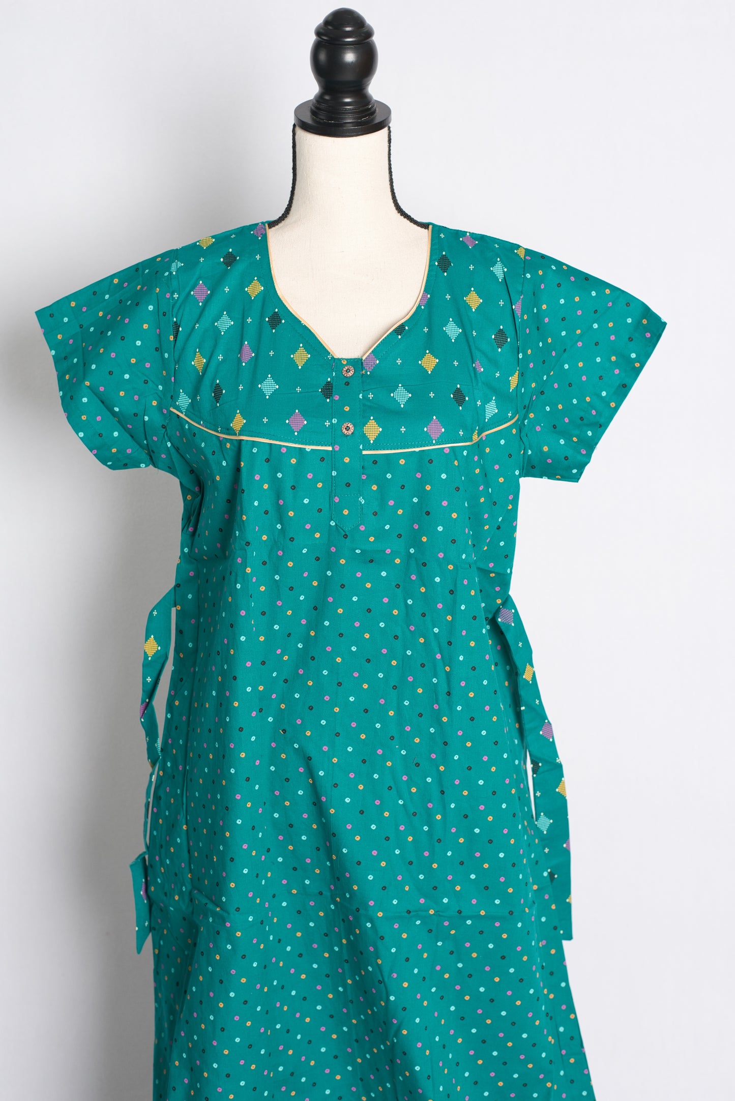 Rama Green Polka Dot Pure Cotton Indian Women Nighty.