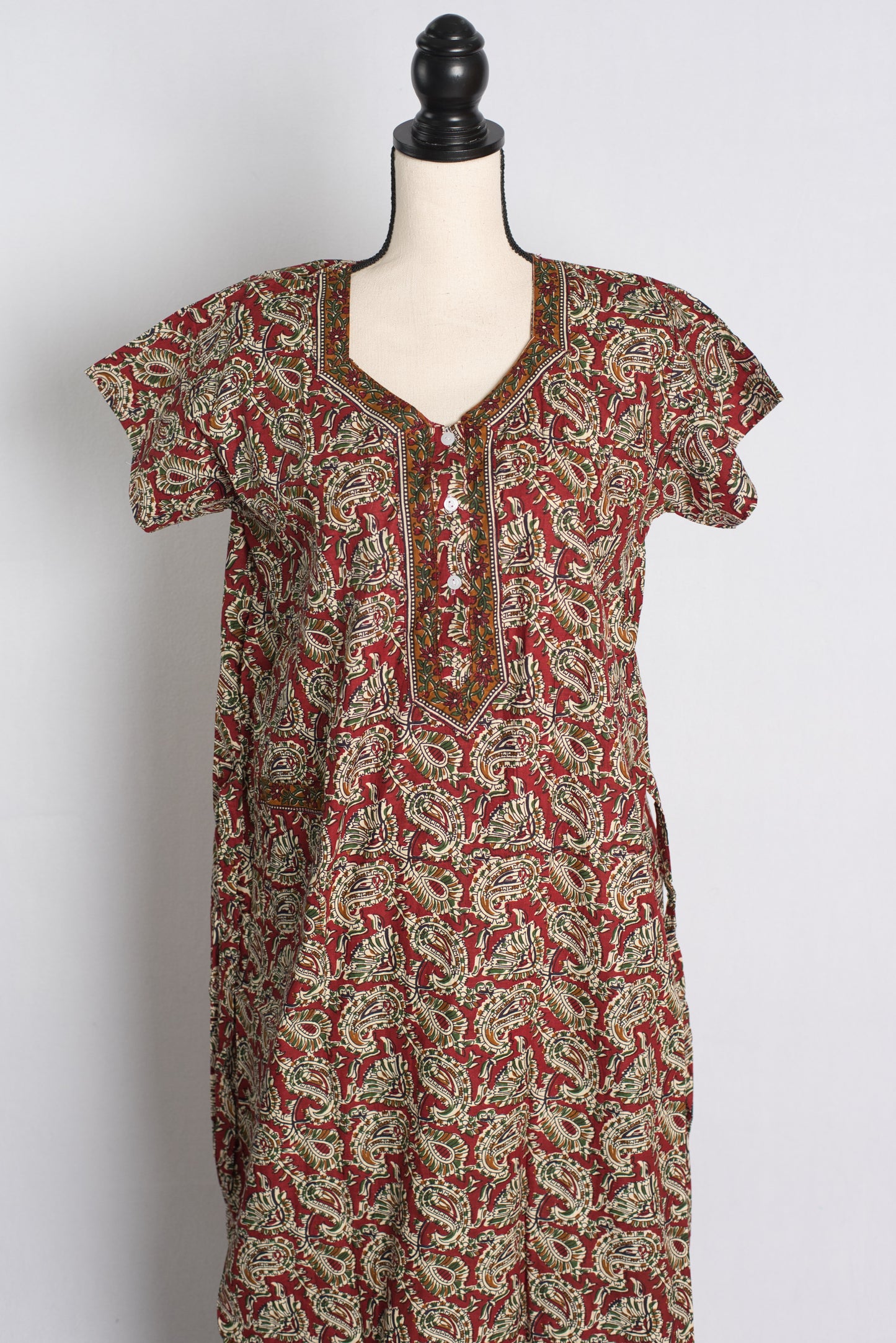 Pure Cotton Kalamkari Red Indian Nighty.