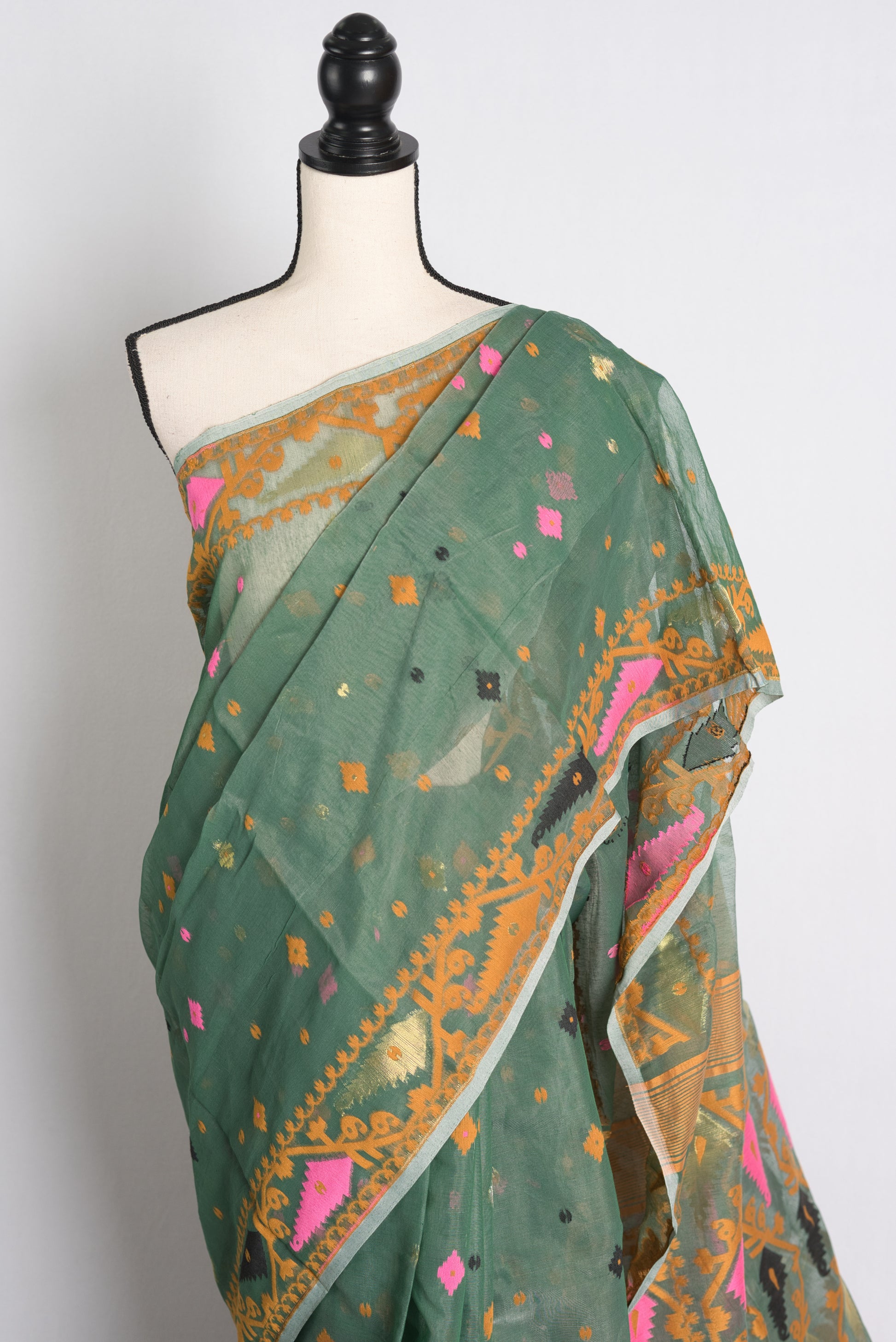 Soft Jamdani Saree in Green and Yellow.