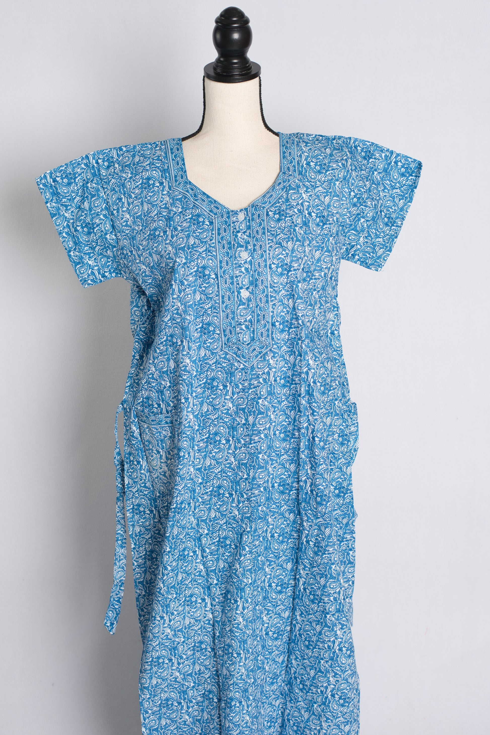 Printed Blue Cotton Nightwear in Regular Size.