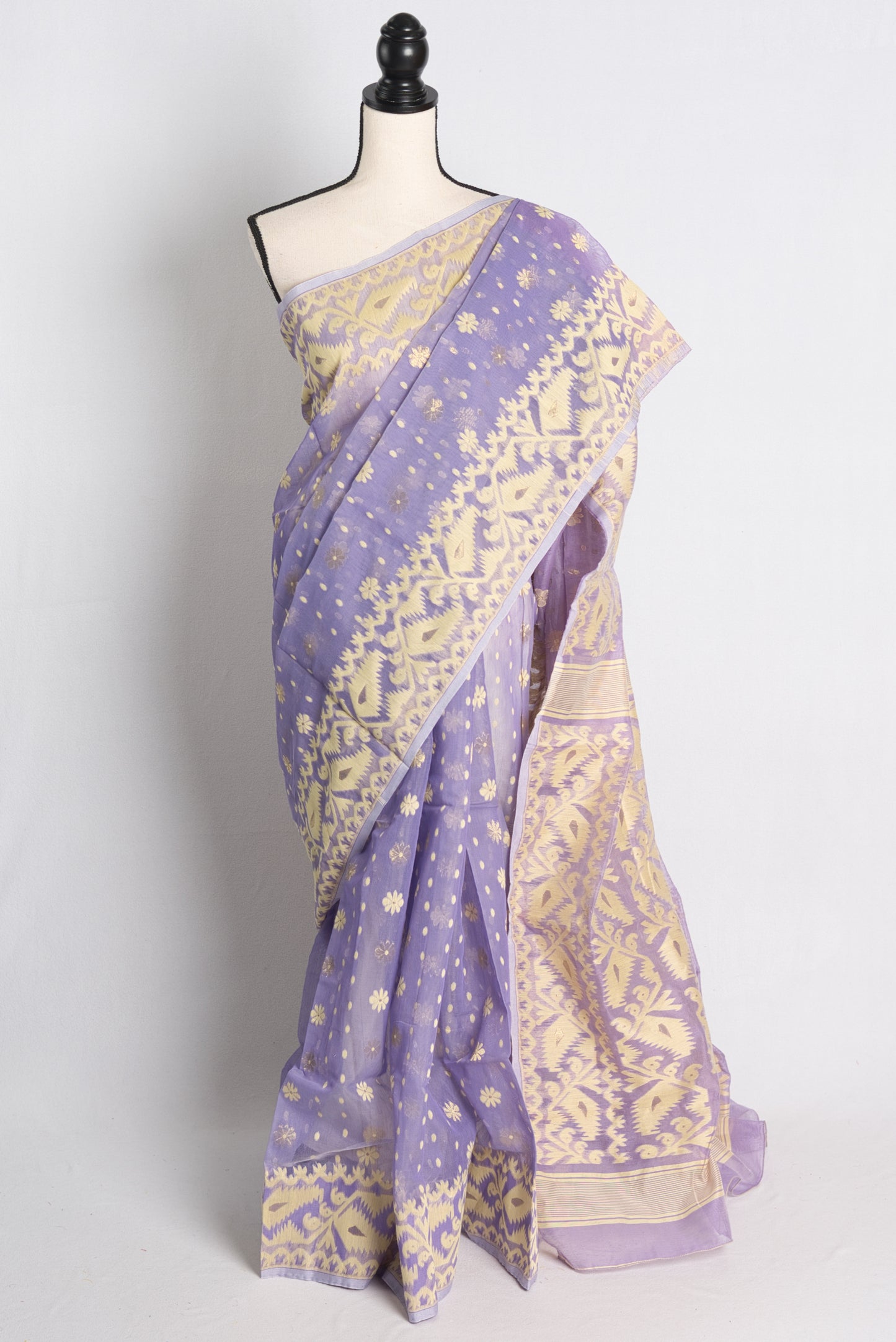 Soft Jamdani Saree in Mauve and Light Yellow.