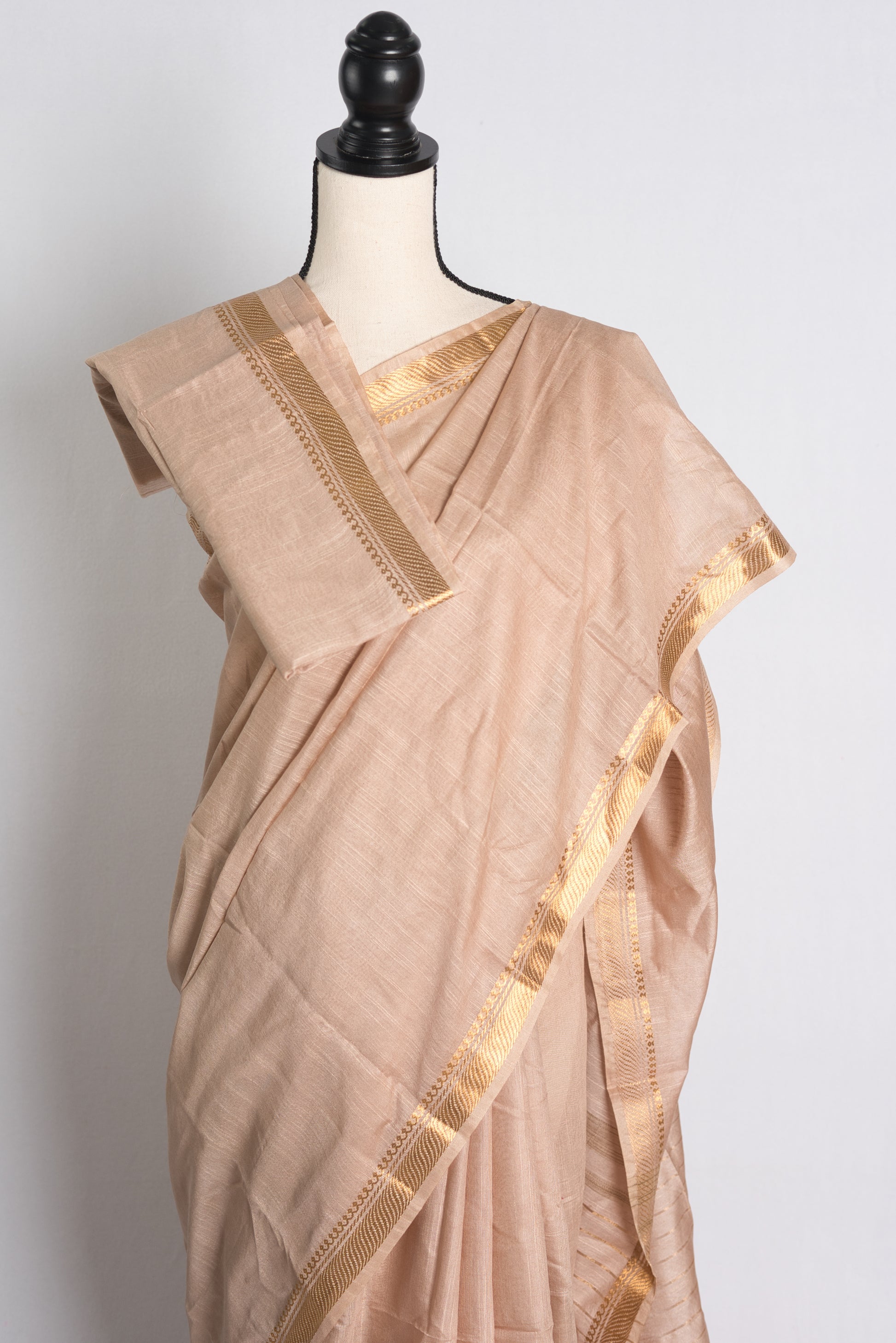 Semi Tussar Saree in Beige and Gold.