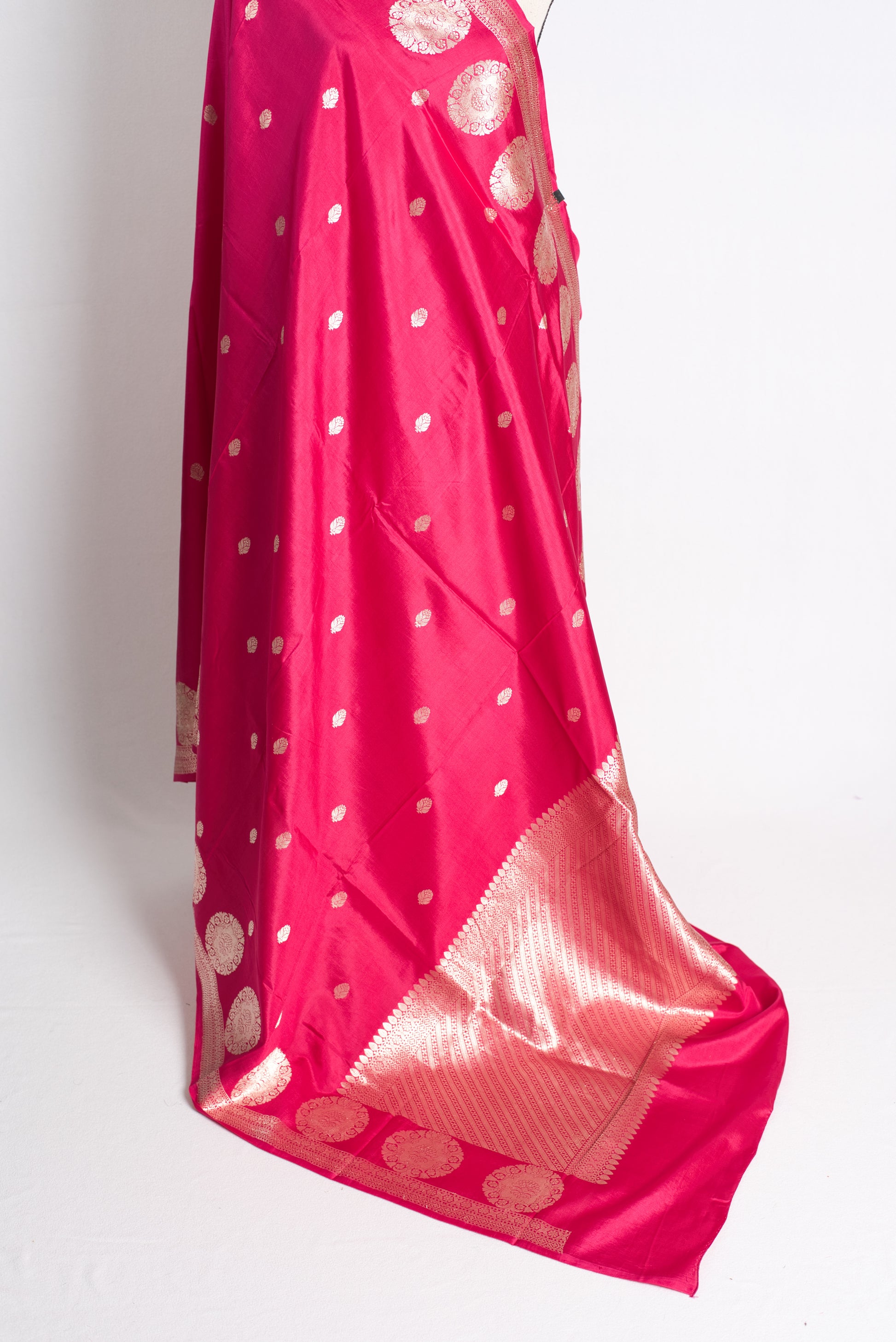 Silk Mark Certified Dark Pink Banarasi Saree - Wedding Silk Collection.