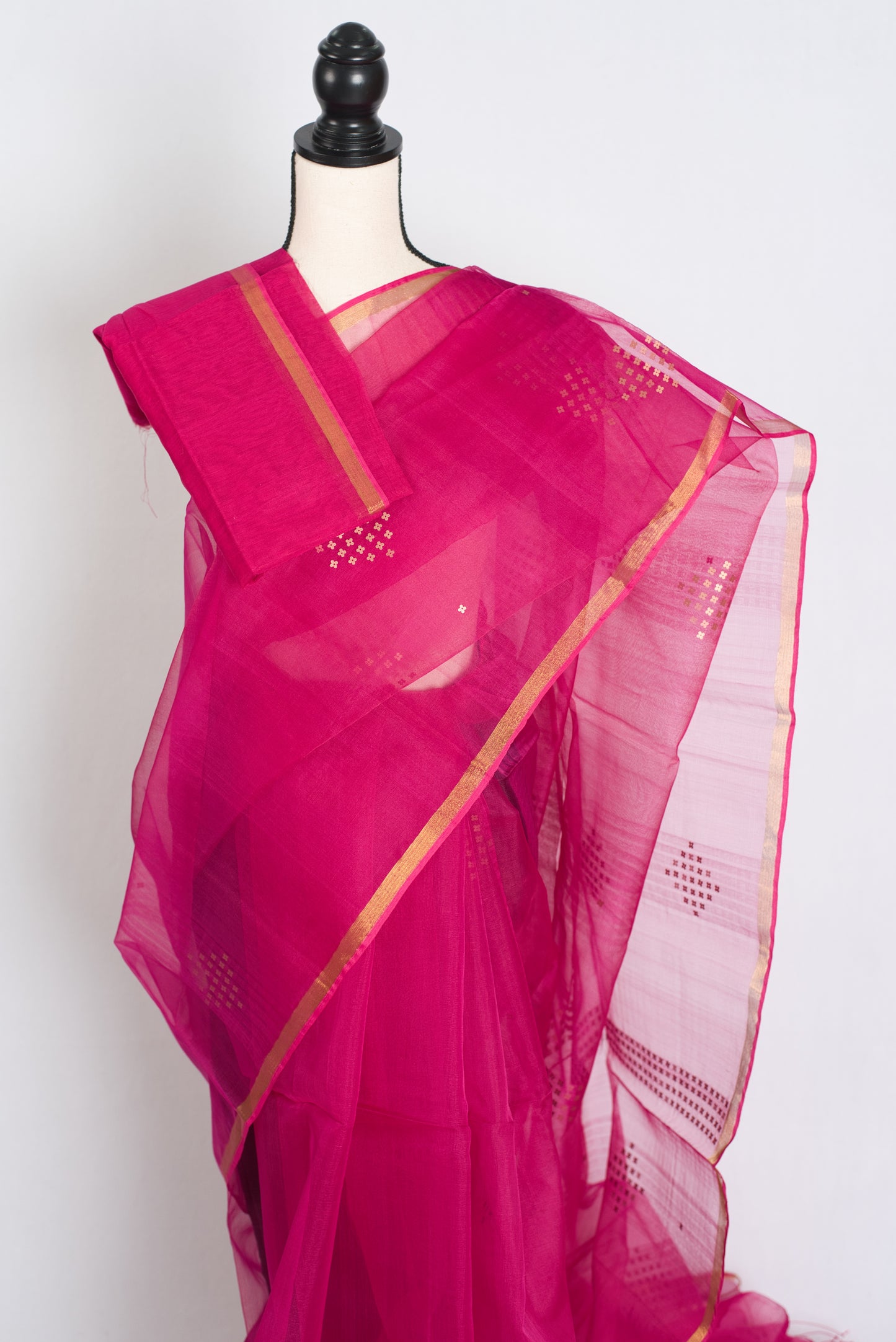 Roshni - Dark Pink Muslin Sequin Work Saree from Bengal