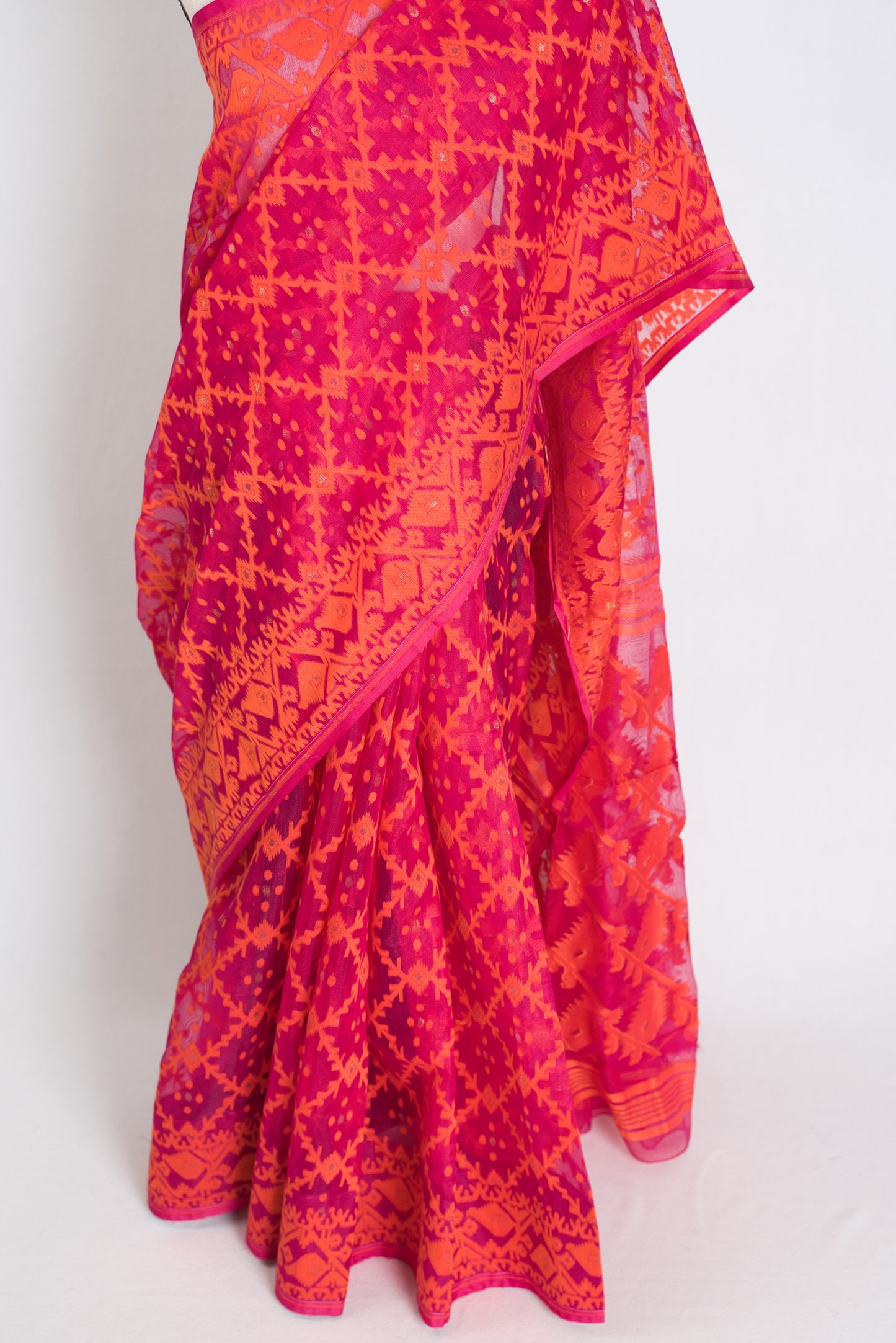 Bidisha : Dark Pink and Orange Blended Soft Cotton Jamdani Saree