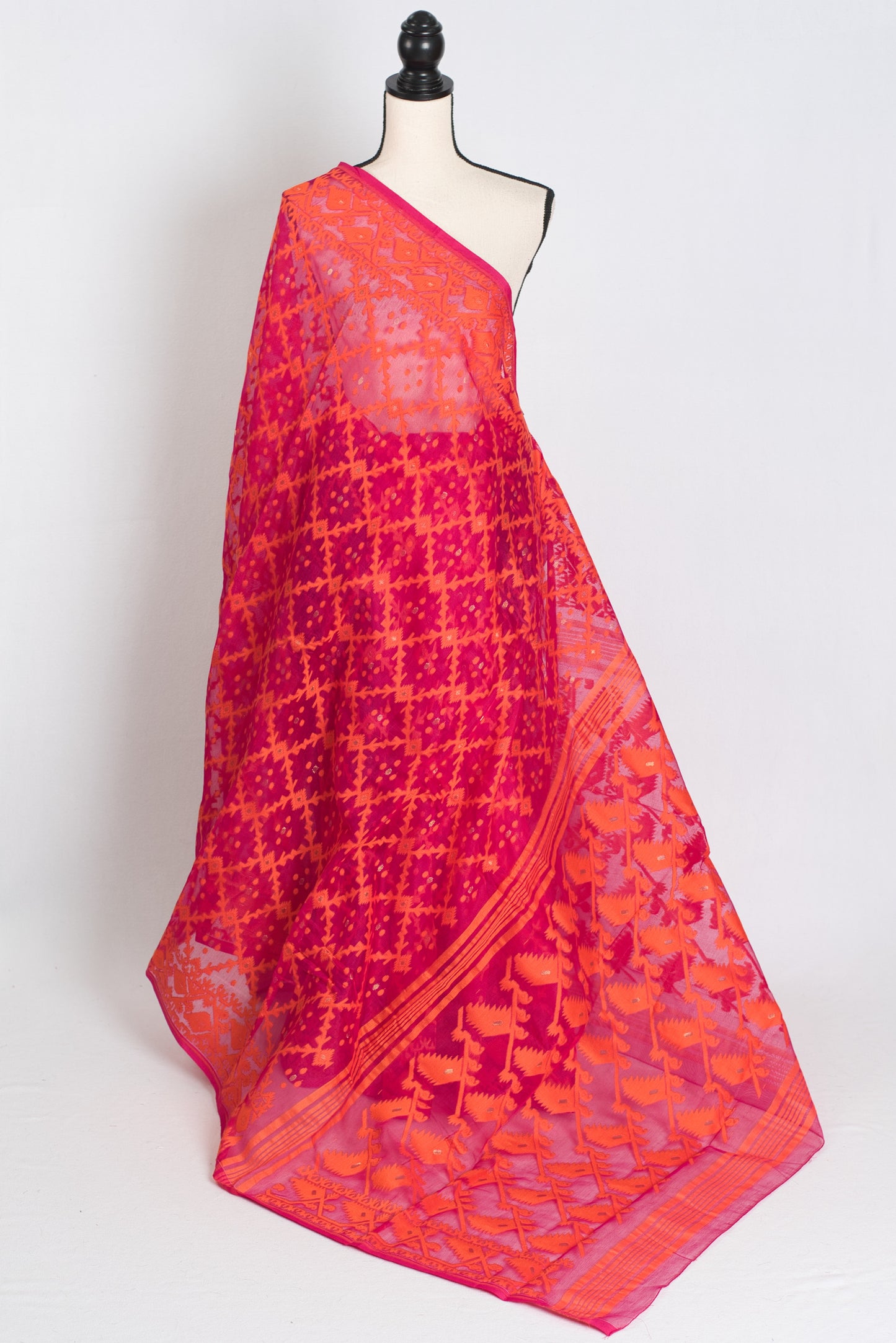 Bidisha : Dark Pink and Orange Blended Soft Cotton Jamdani Saree