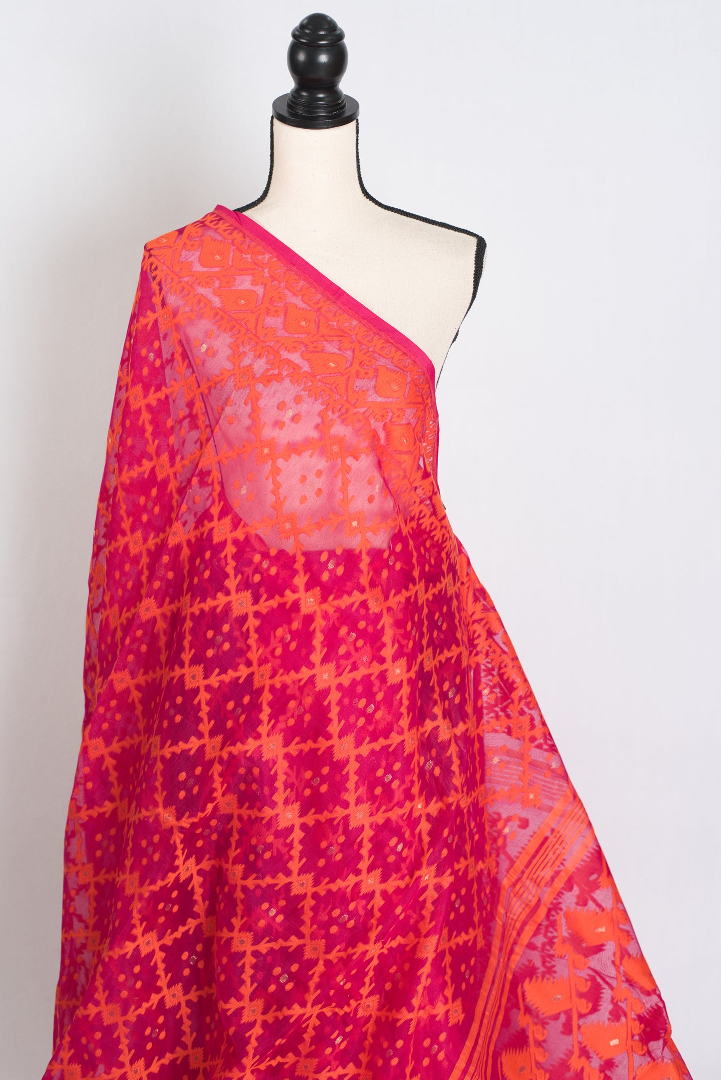 Bidisha : Dark Pink and Orange Blended Soft Cotton Jamdani Saree