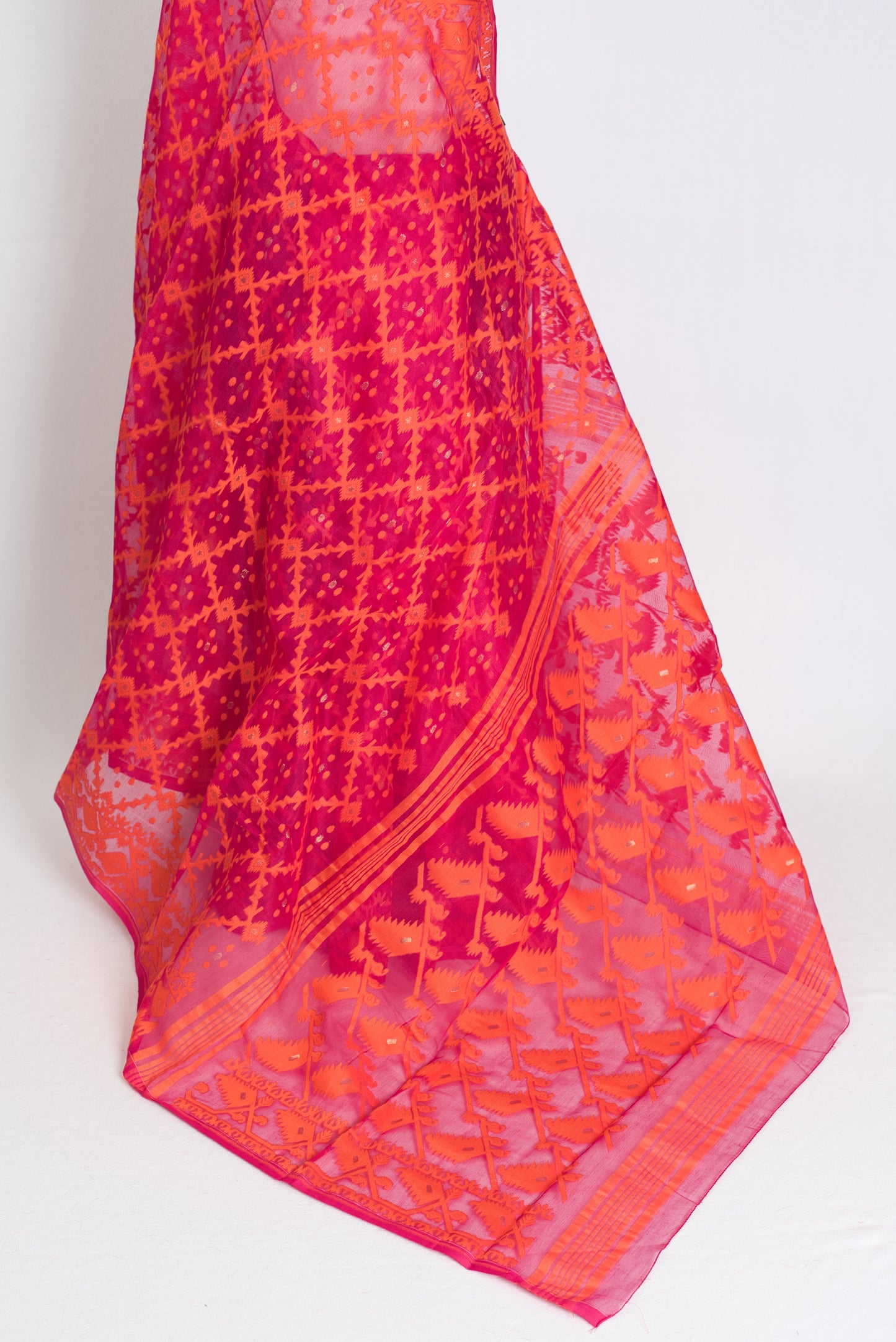 Bidisha : Dark Pink and Orange Blended Soft Cotton Jamdani Saree