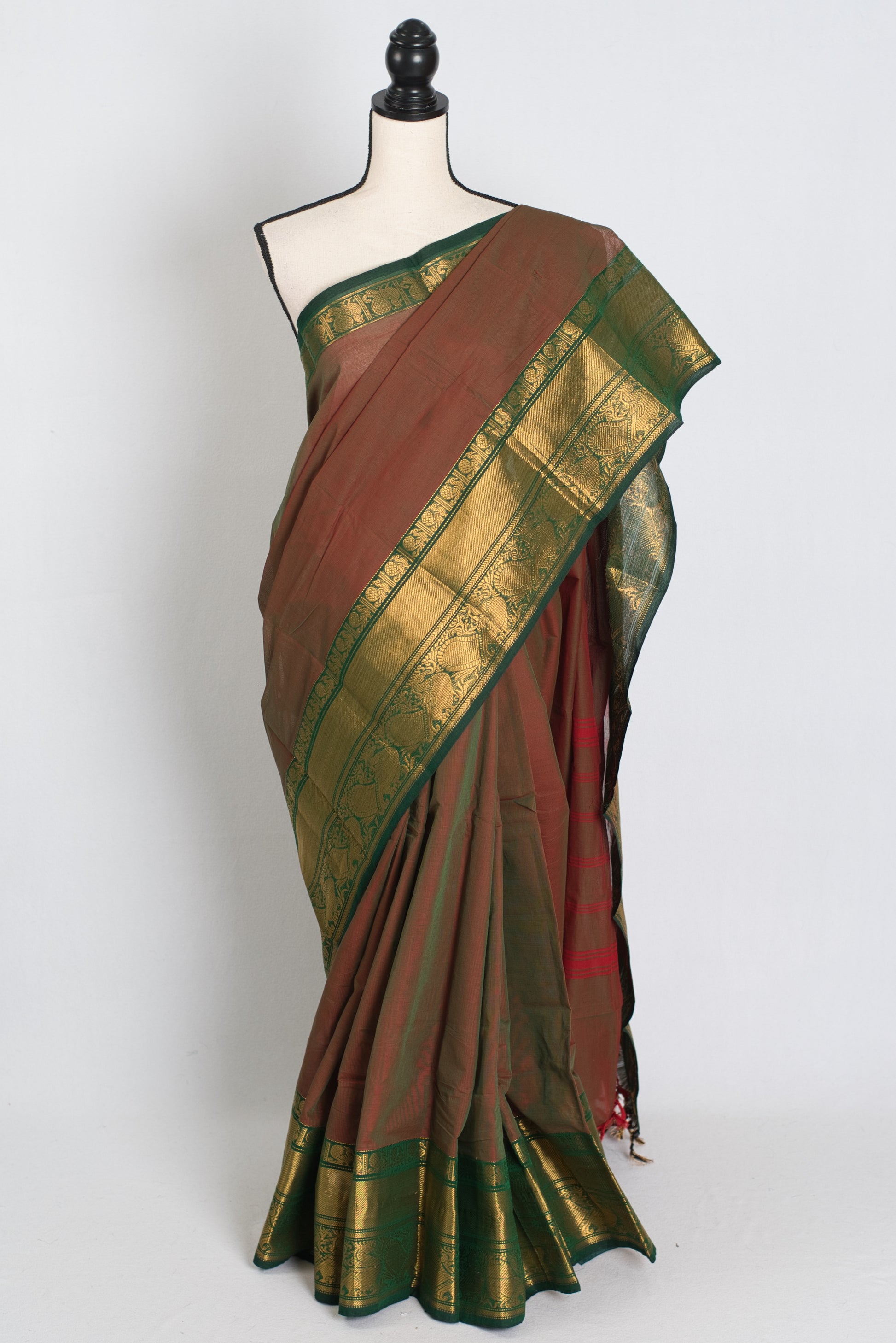 Yamini : Rusty Red Kanchi Cotton Saree - Handwoven South Indian Elegance