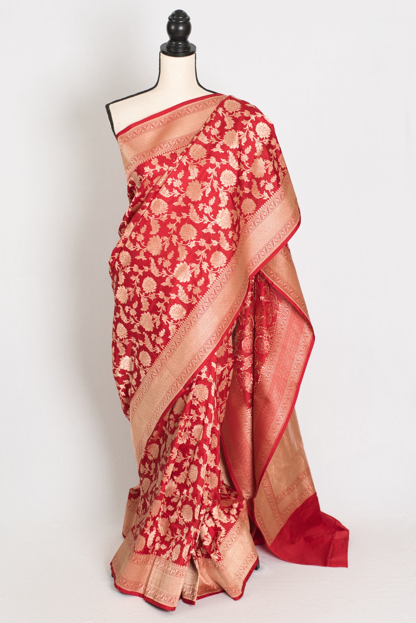 Kumuduni: Silk Mark Certified Red and Gold Bridal Jaal Banarasi Silk Saree