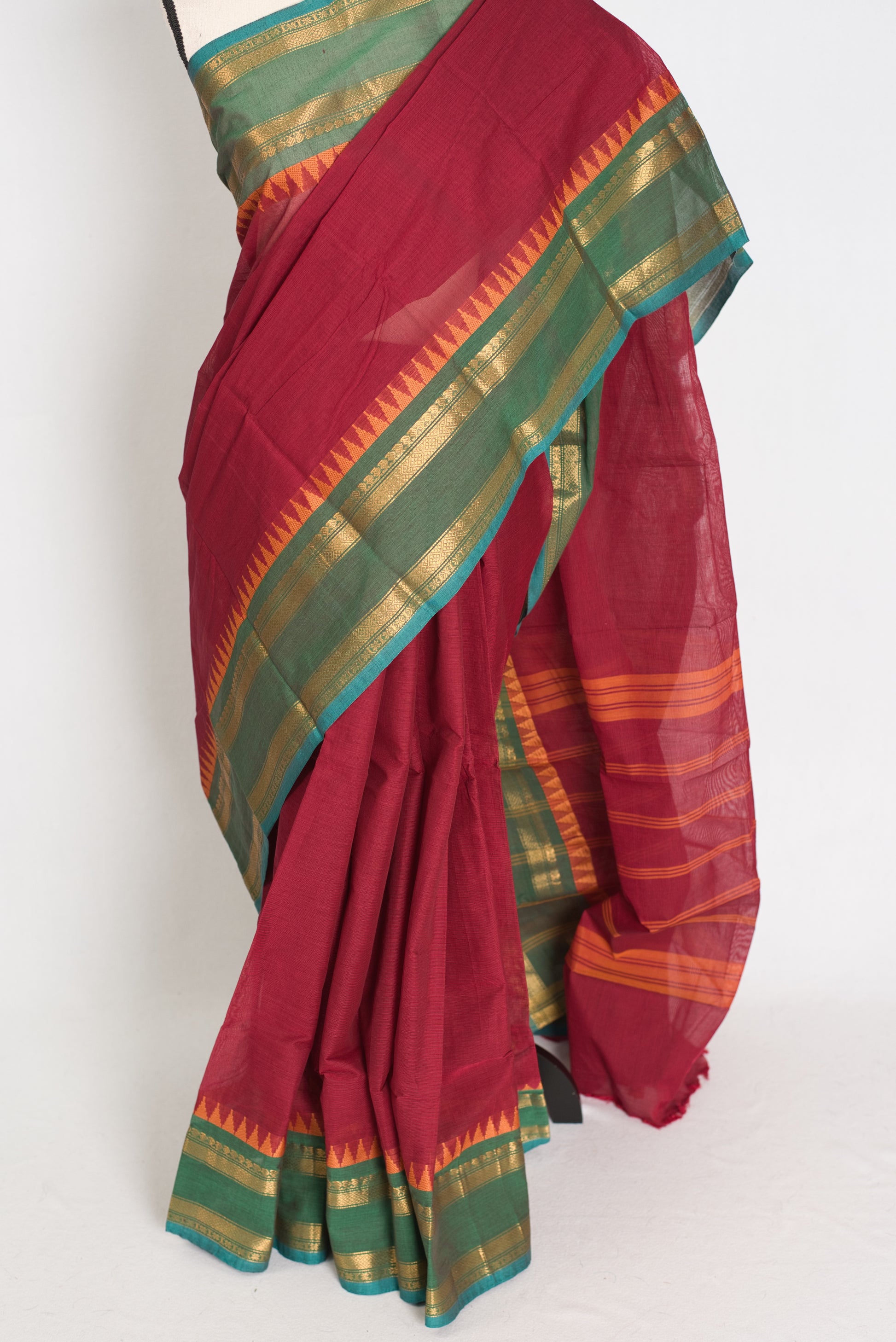 Kaveri : Magenta Kanchi Cotton Saree - Handwoven South Indian Elegance