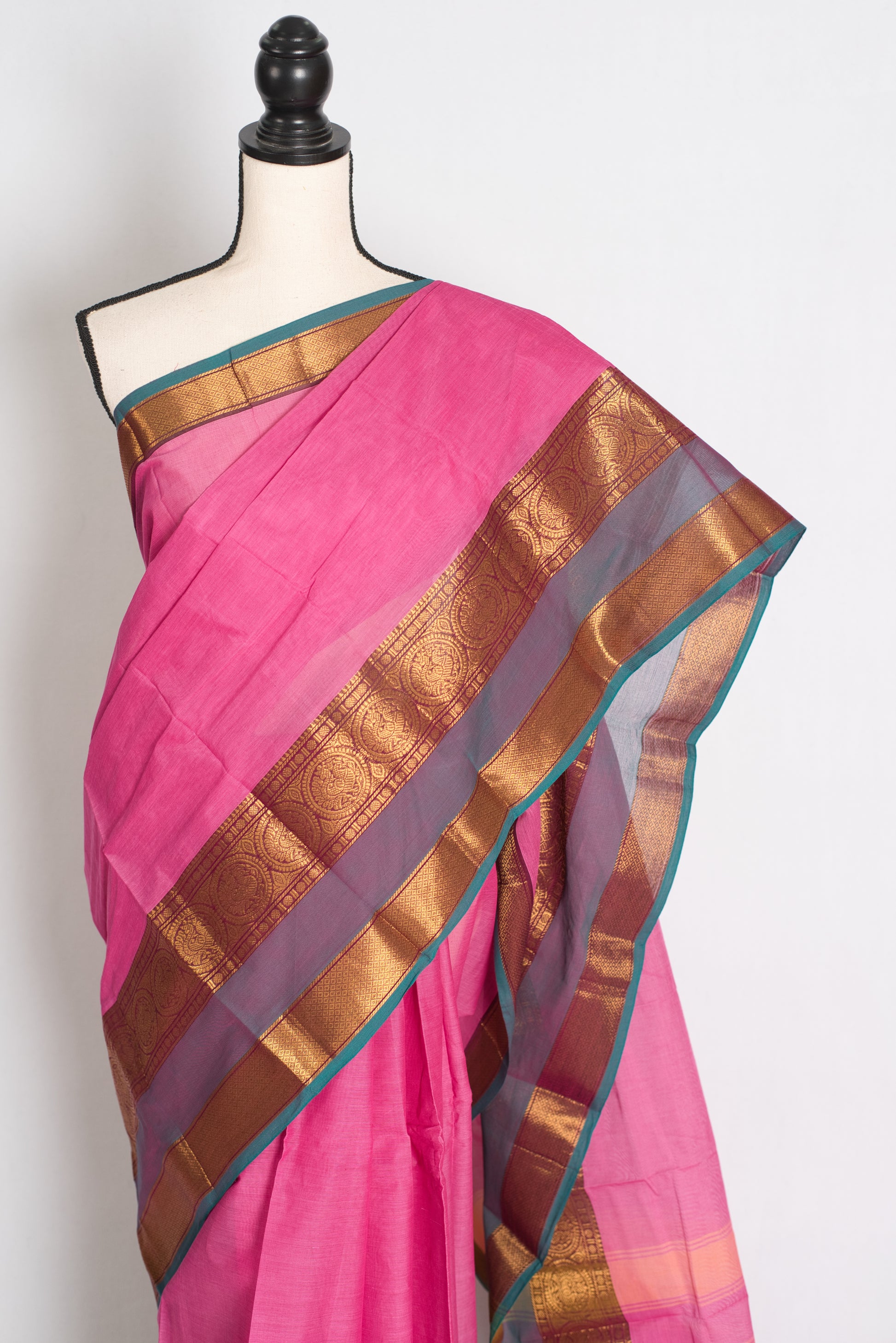 Handwoven Kanchi Cotton Saree in Pink and Peacock Blue - pic 2
