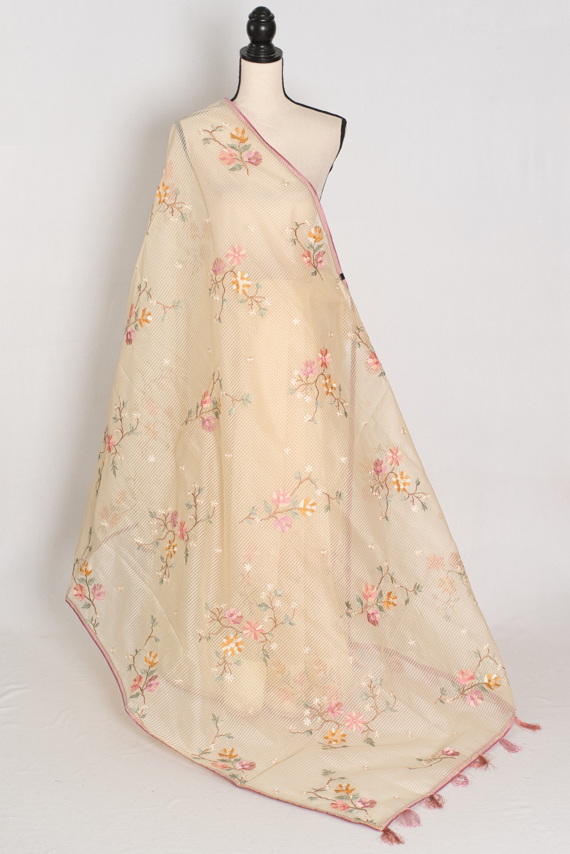 Srija | Yellow Floral Embroidery Blended Cotton Kota Saree image 5