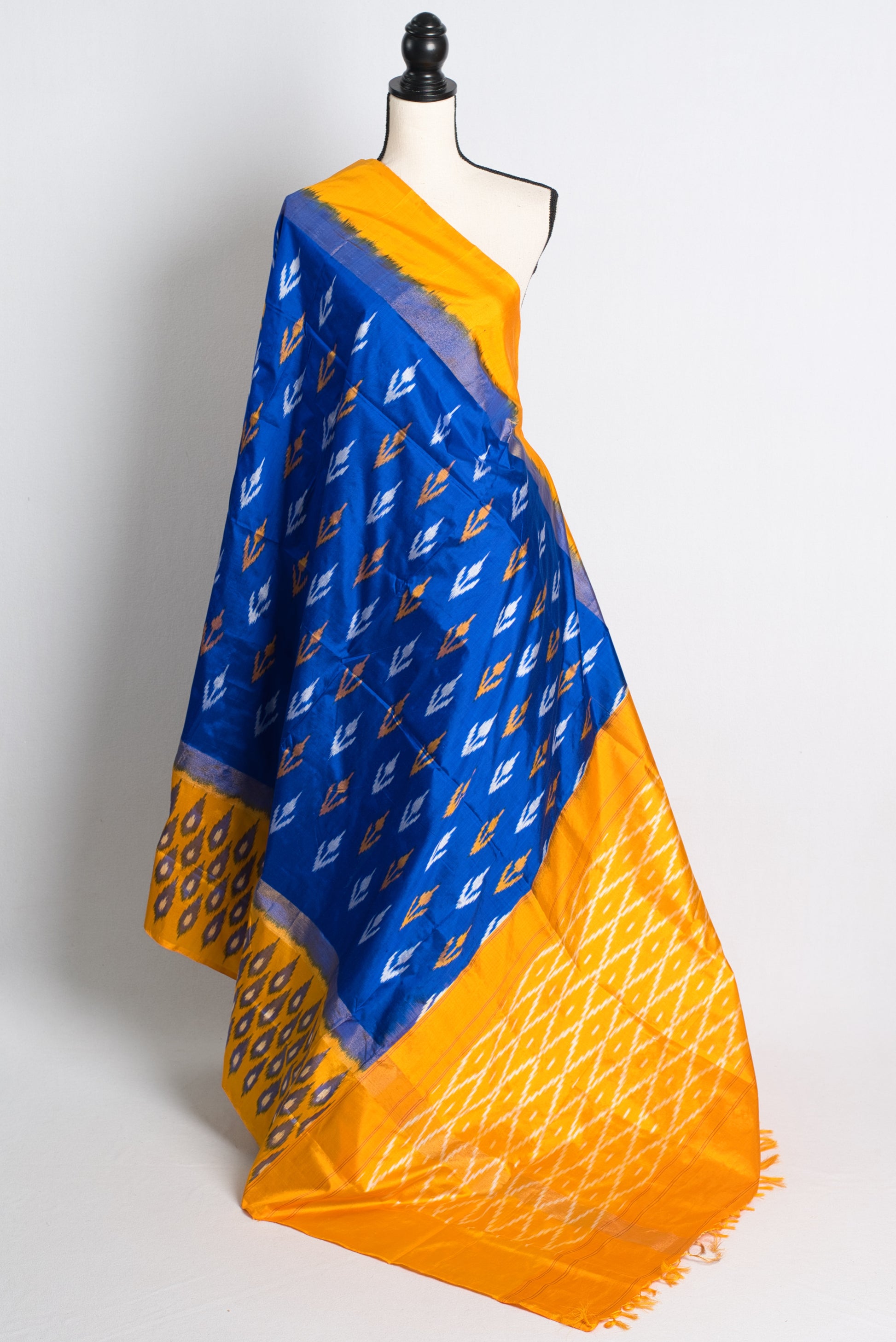 Silk Mark Certified Royal Blue Silk Pochampally Saree.