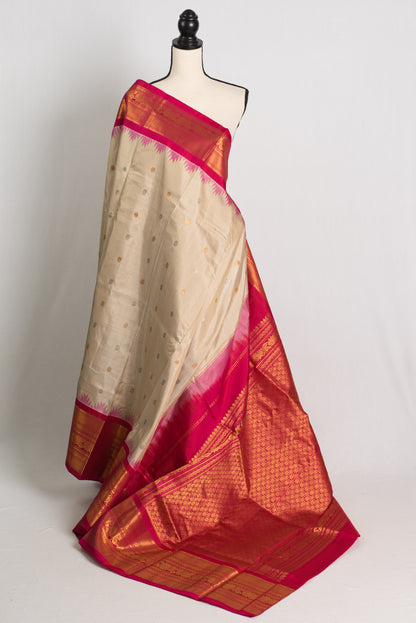 Gadwal Silk Saree with Kanchi Border in White Clay and Pink.